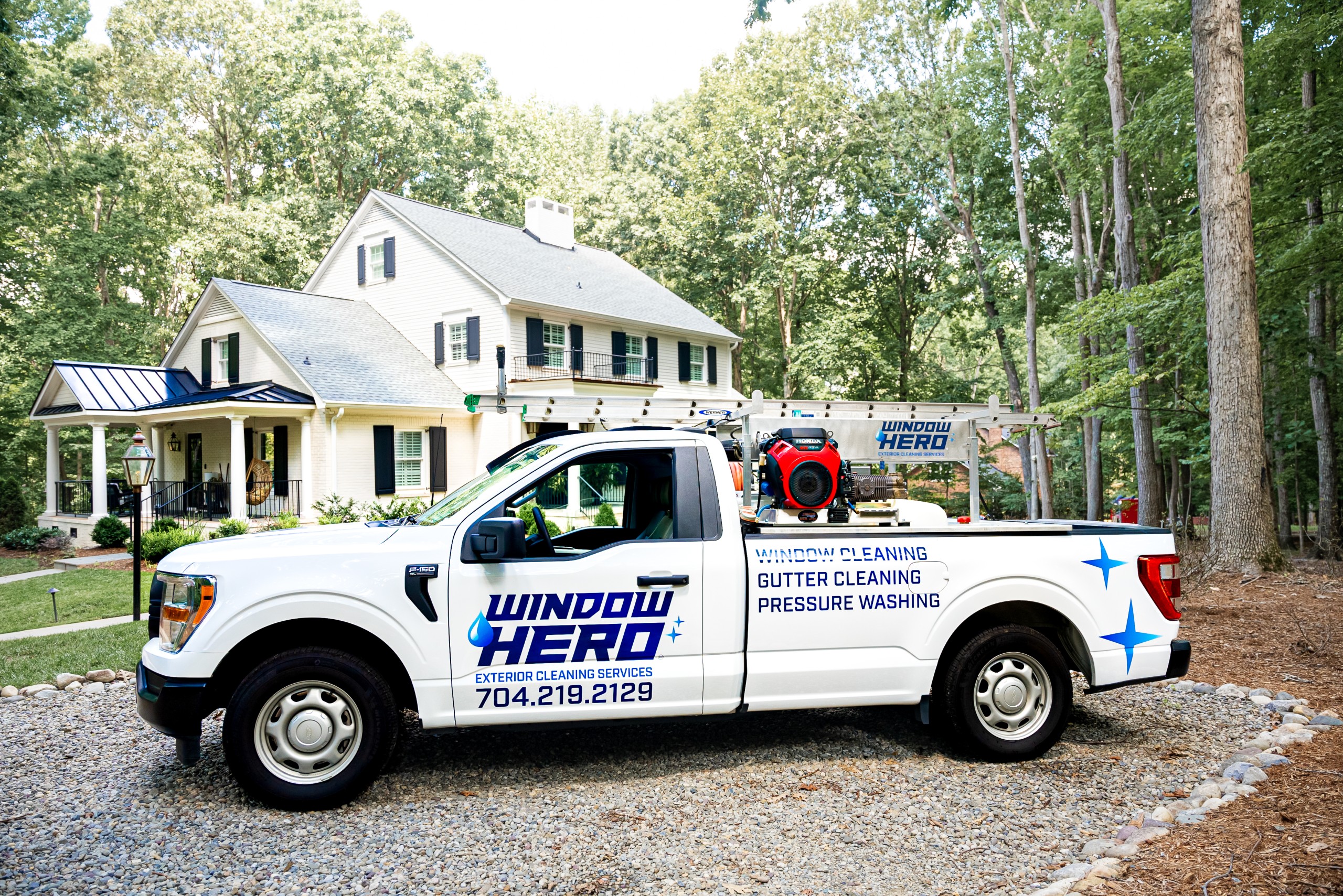 Window Hero Charlotte Image