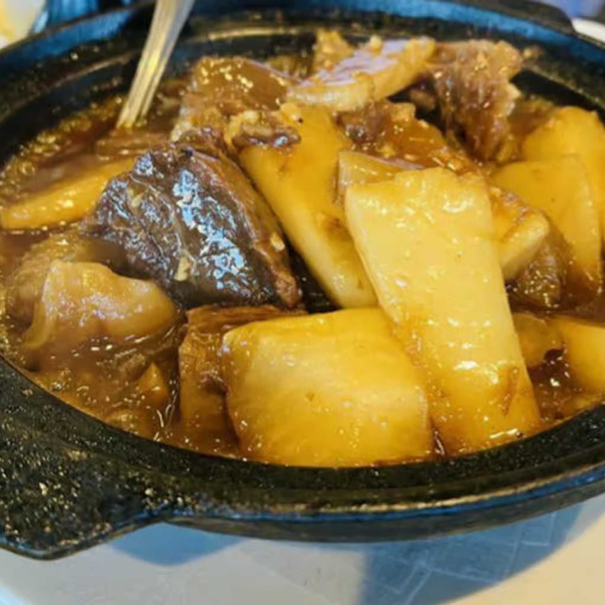 Beef Stew and Beef Tender / 牛筋腩煲