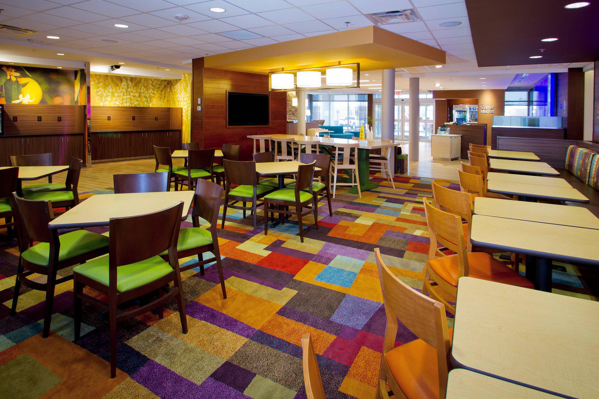 Fairfield Inn & Suites by Marriott St. Louis West/Wentzville Photo