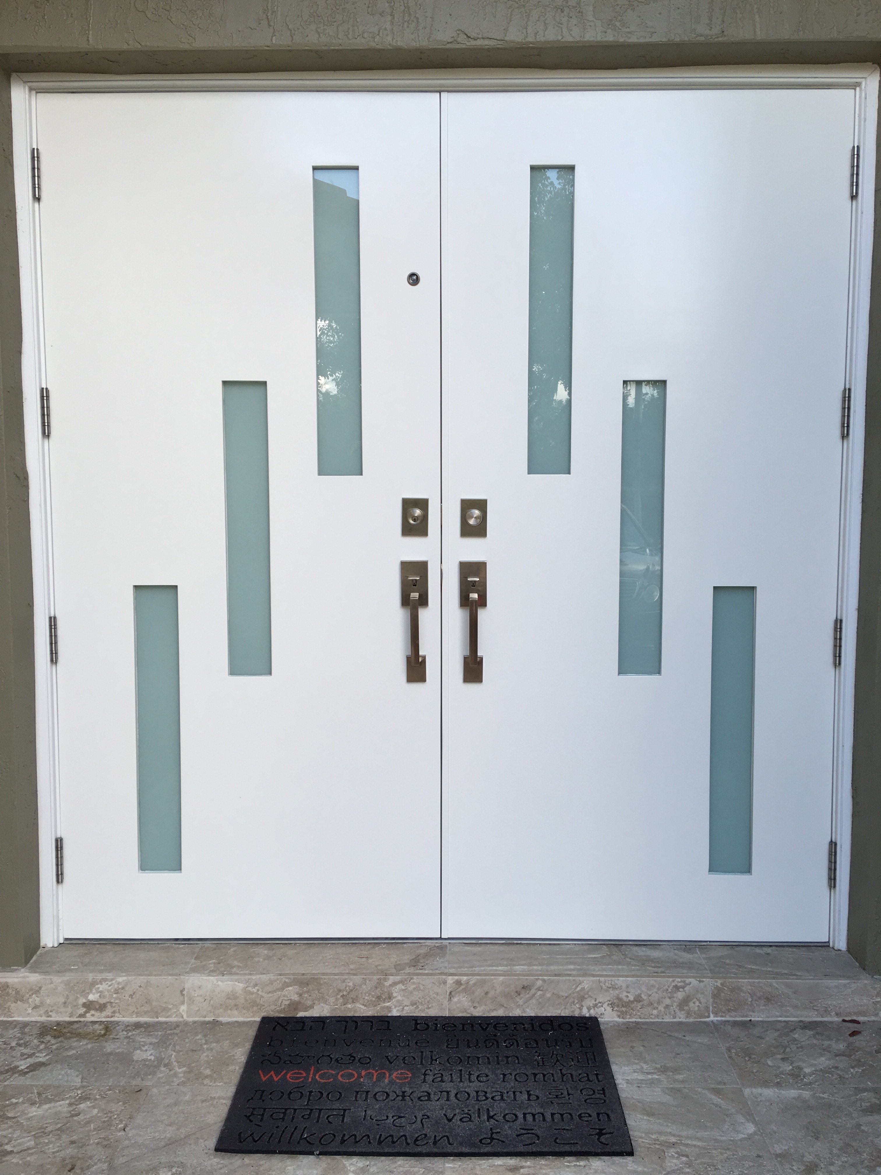 Quality Door Design Photo