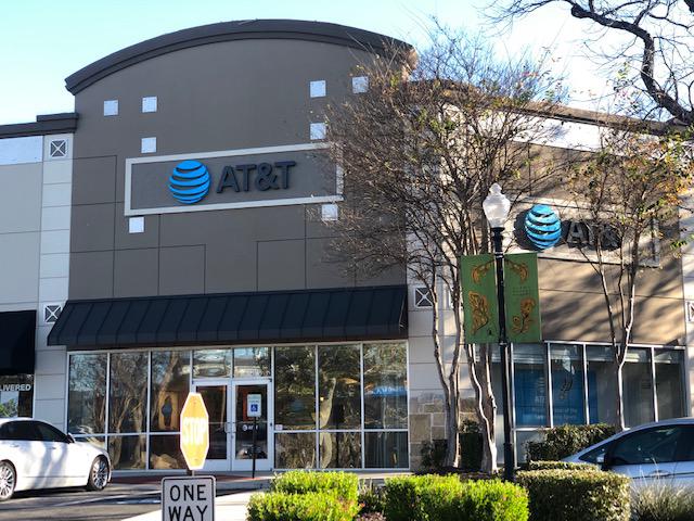 AT&T Store Photo