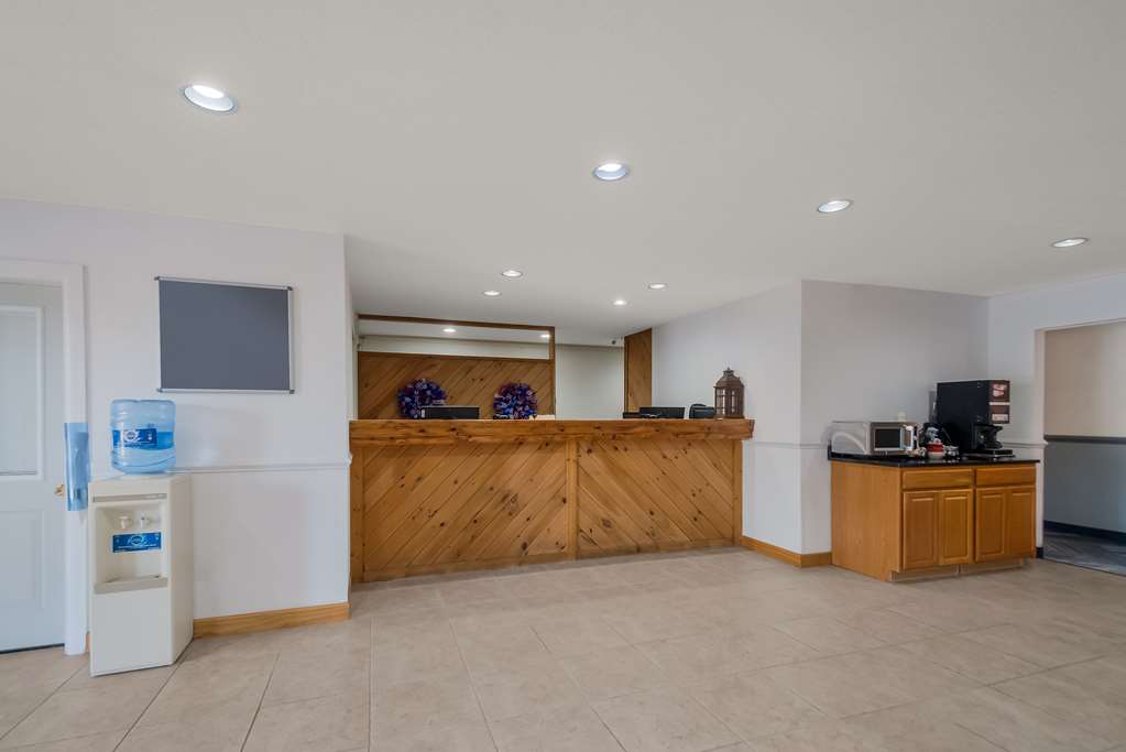 SureStay Plus by Best Western Berkeley Springs Image