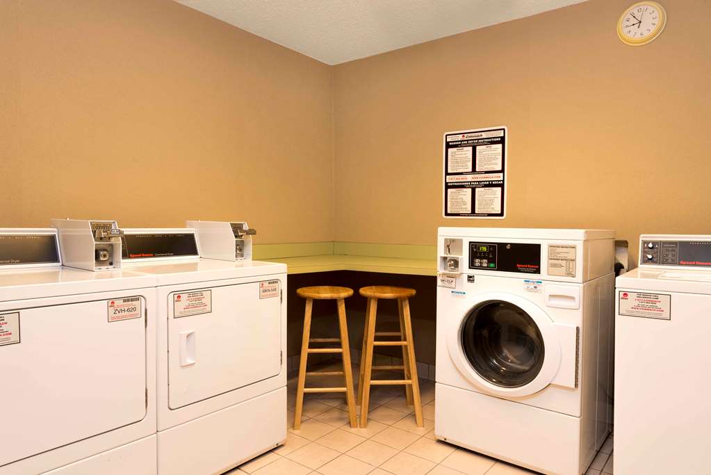 Homewood Suites by Hilton Indianapolis-Airport/Plainfield Image