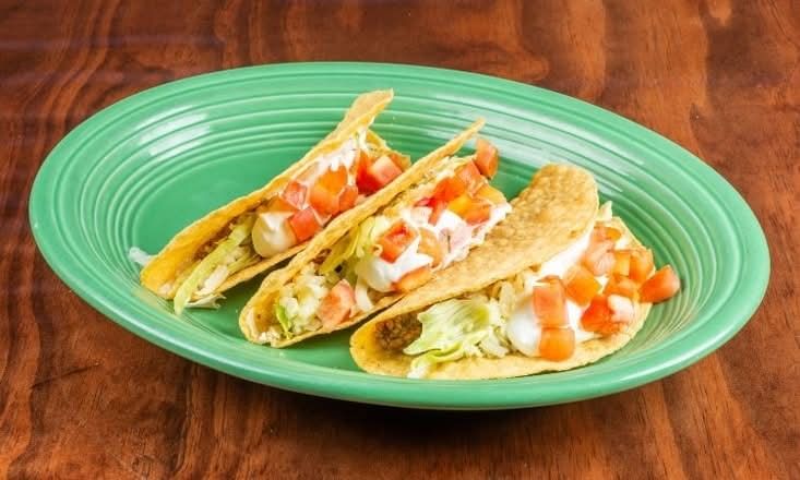 (2) crunchy tacos