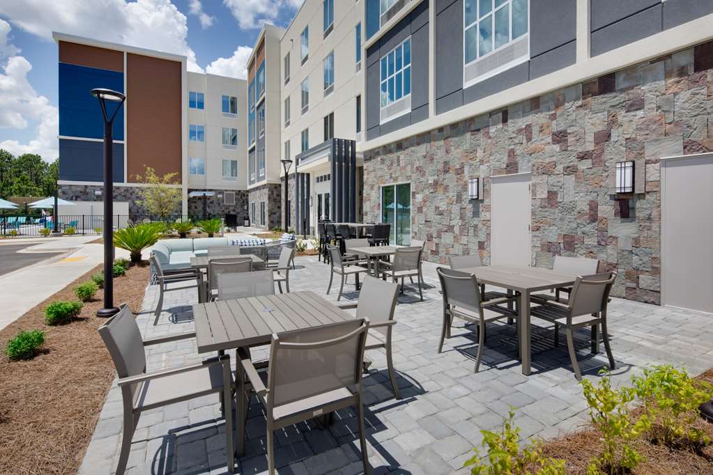 Hilton Garden Inn Panama City Airport Image