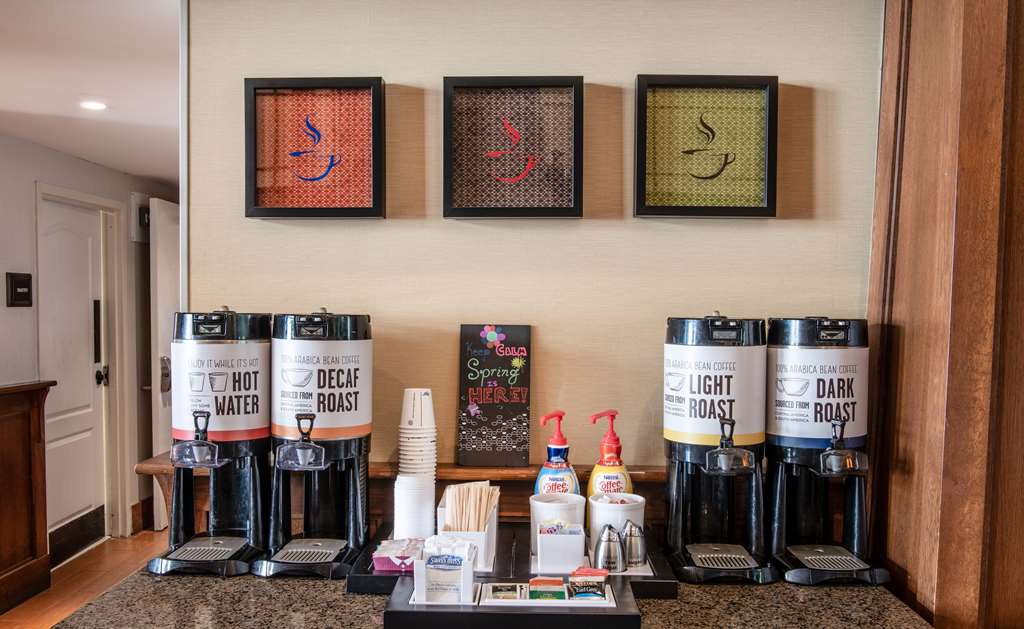 Hampton Inn & Suites Rochester/Victor Image