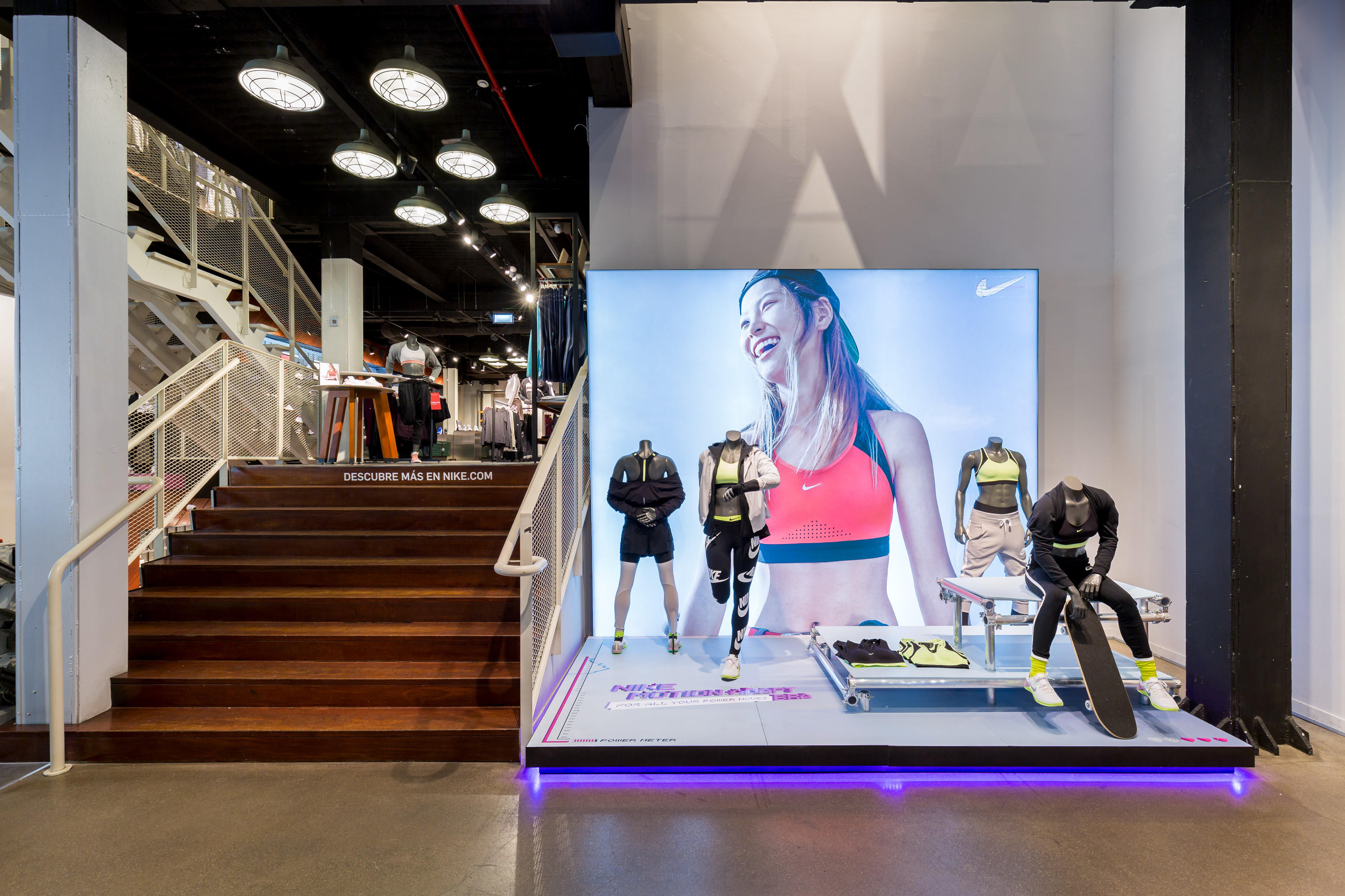 Images Nike Store Serrano