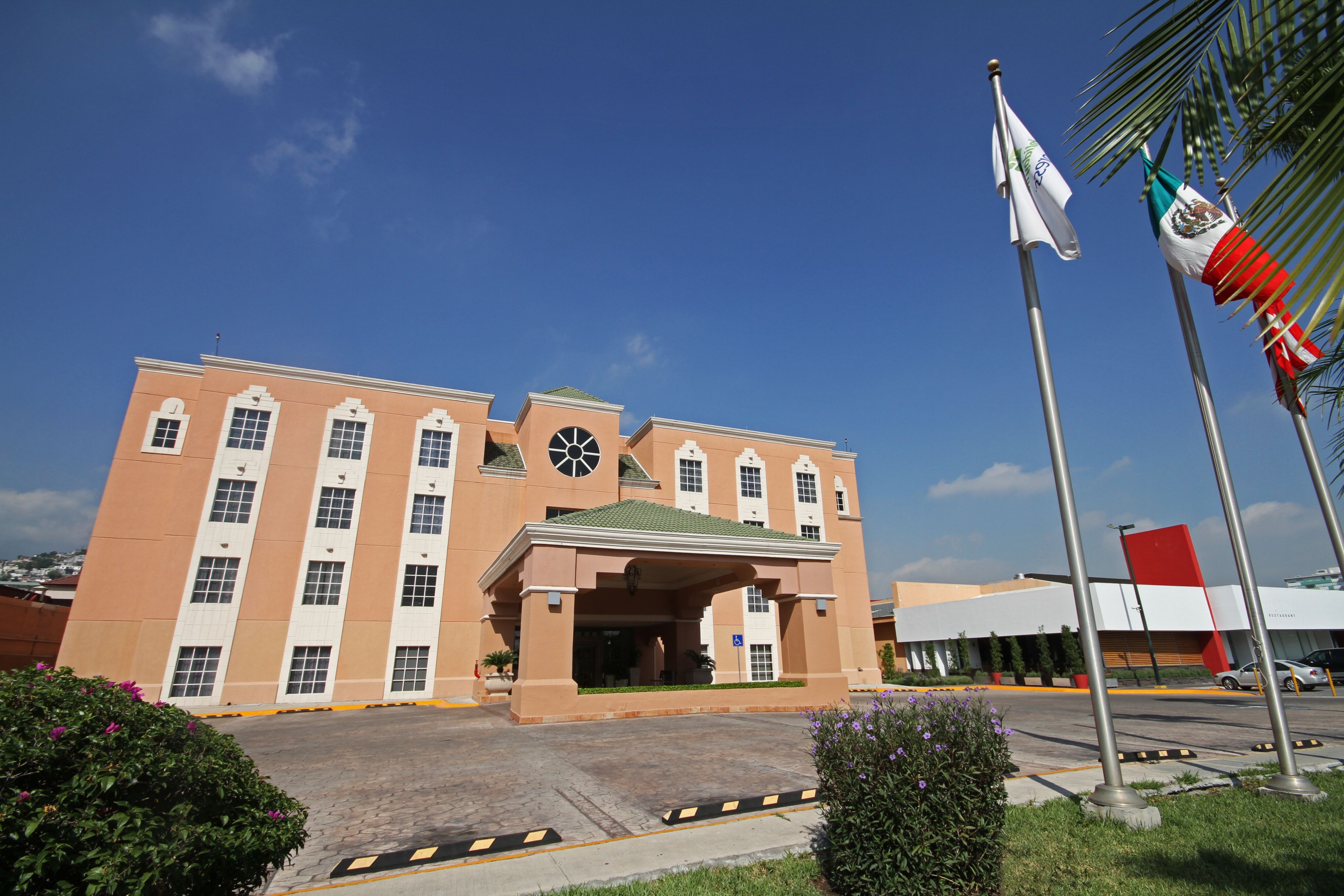 Images Holiday Inn Express Monterrey Tecnologico