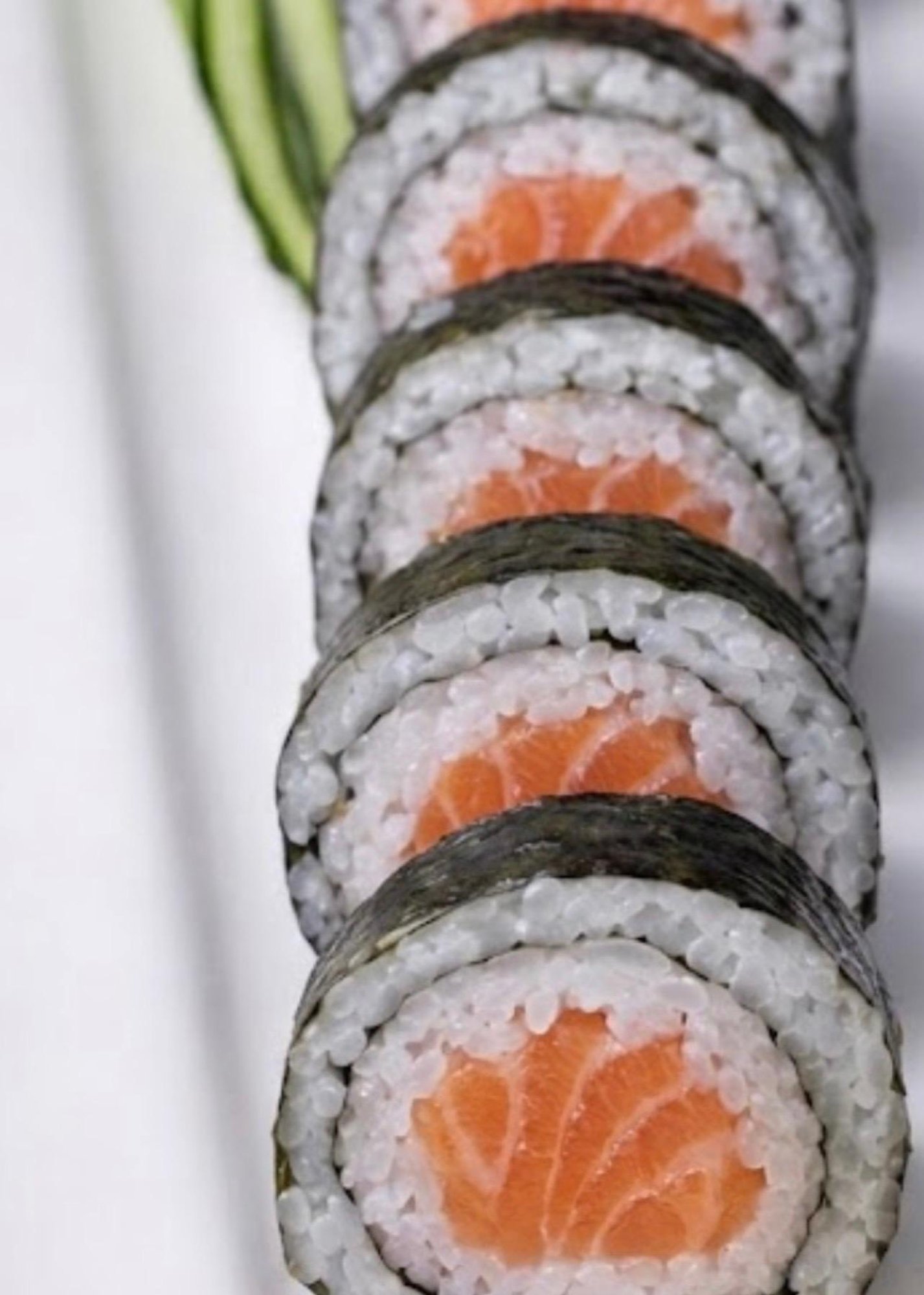 Salmon Roll