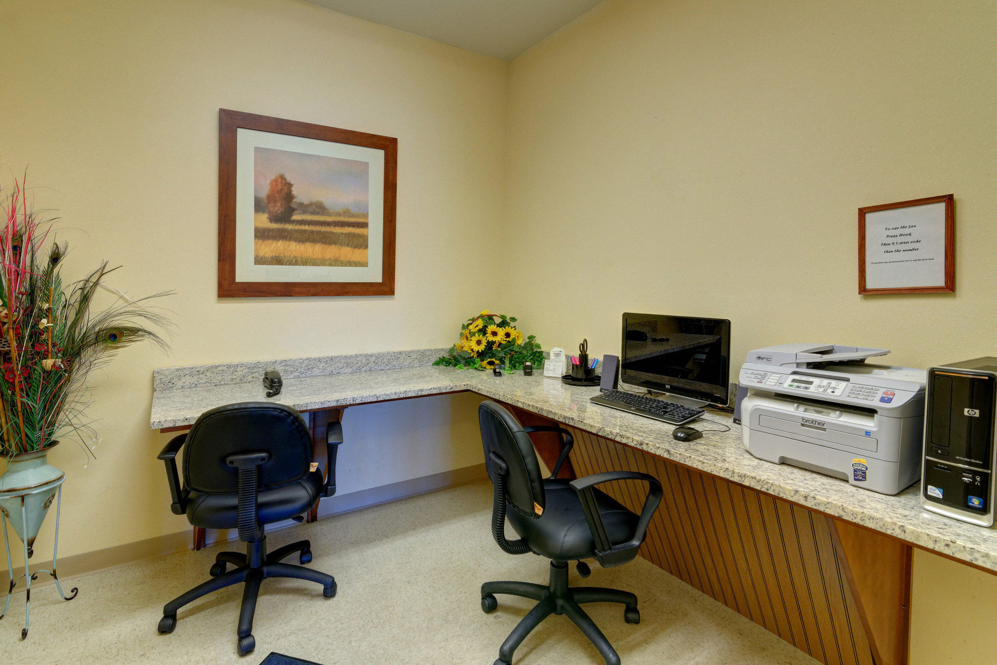 Candlewood Suites Enterprise Photo