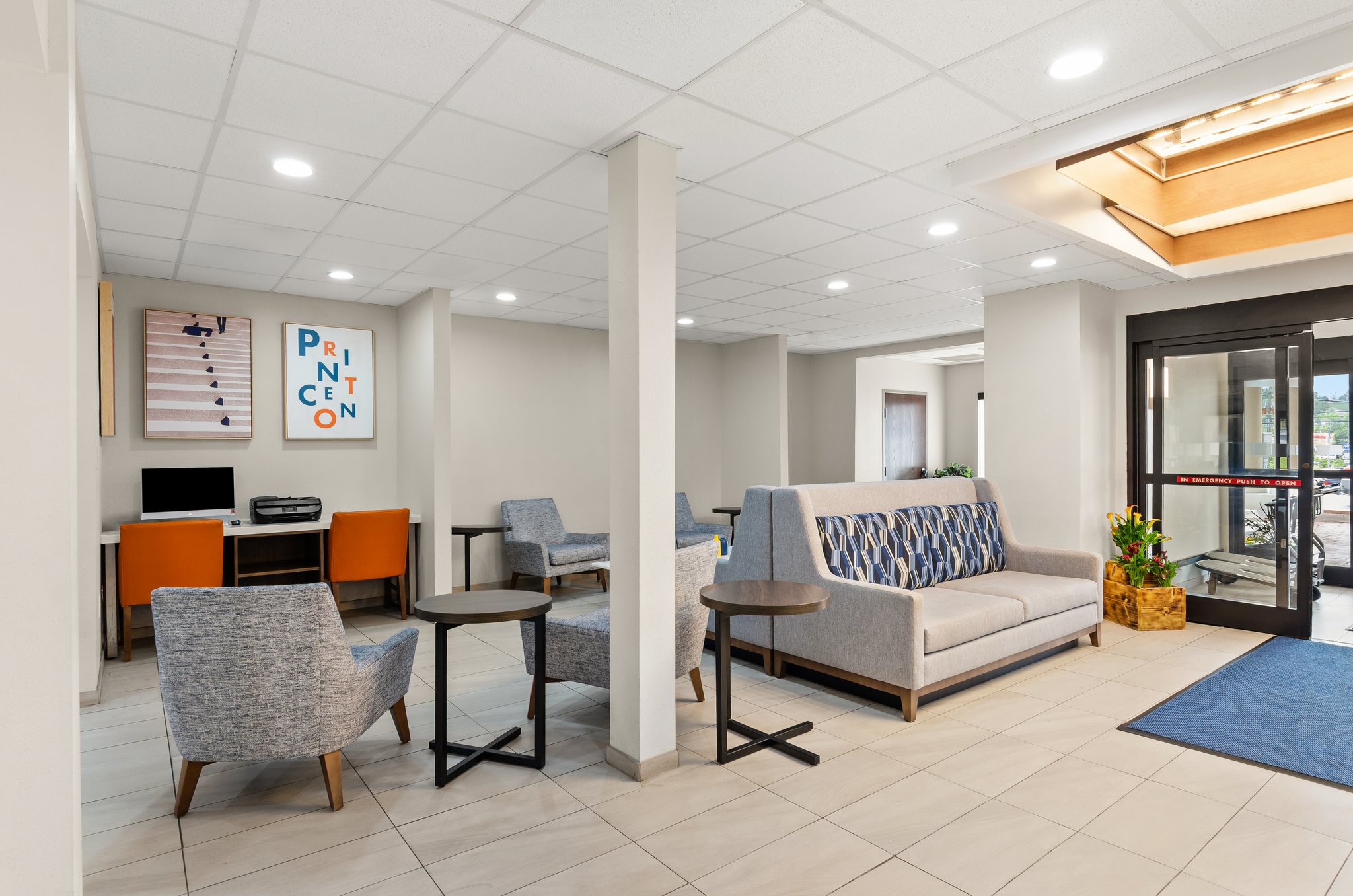 Holiday Inn Express Princeton/I-77 by IHG Image