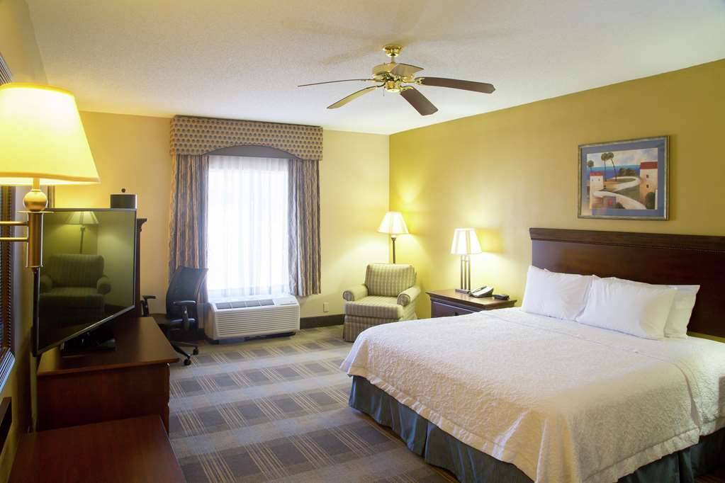 Hampton Inn Oxford-West Image