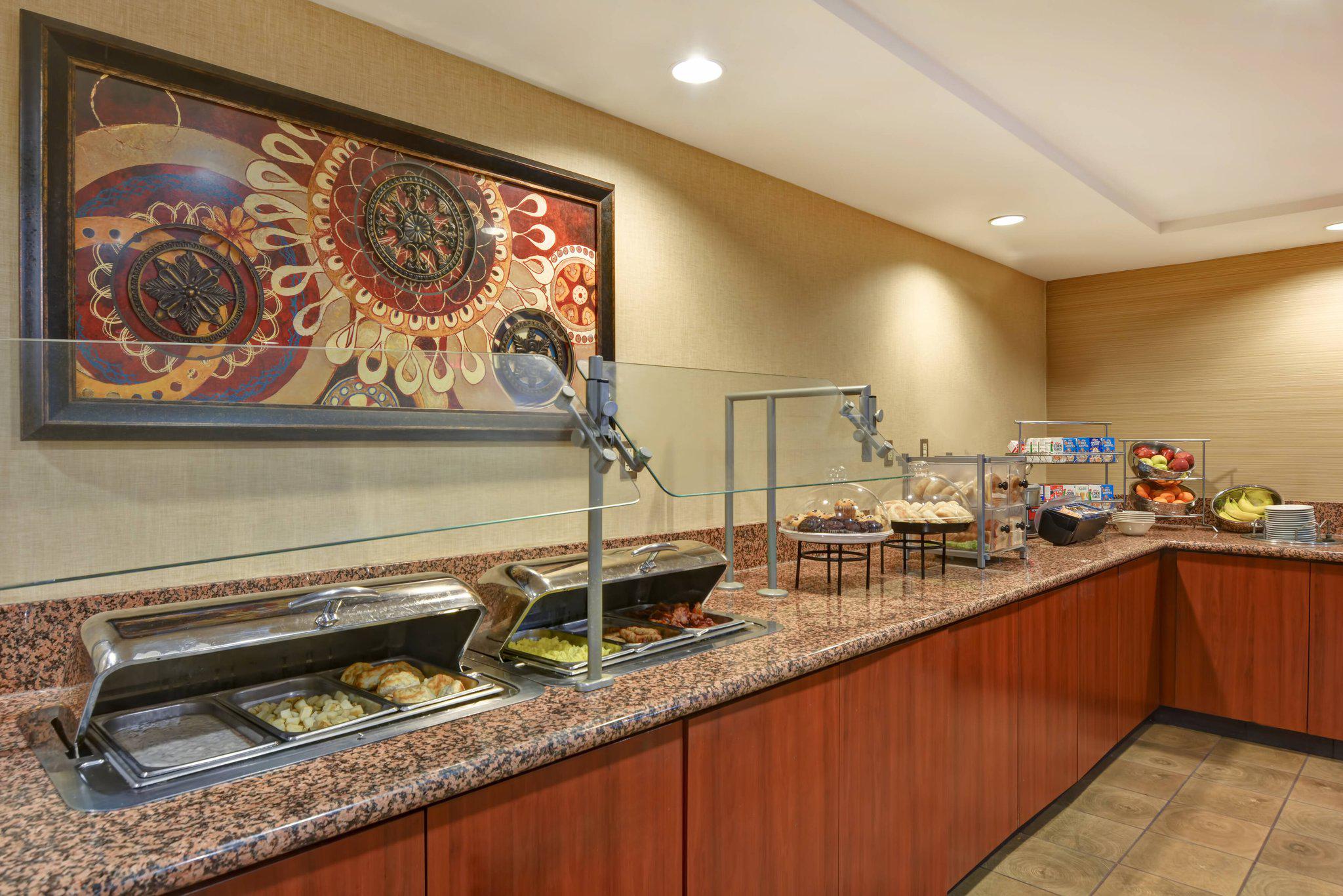 Courtyard by Marriott Wichita at Old Town Photo