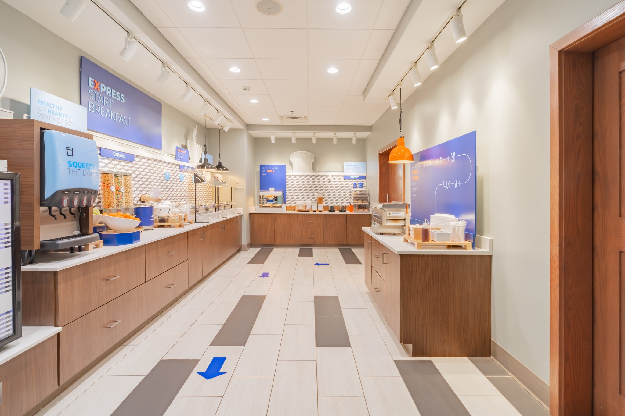 Holiday Inn Express & Suites Marion by IHG Image