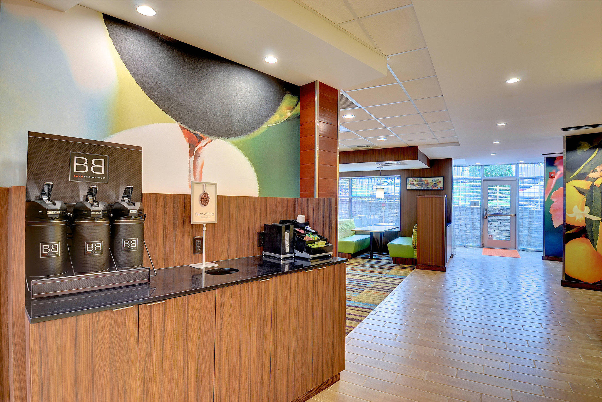 Fairfield Inn & Suites by Marriott Nashville MetroCenter Photo