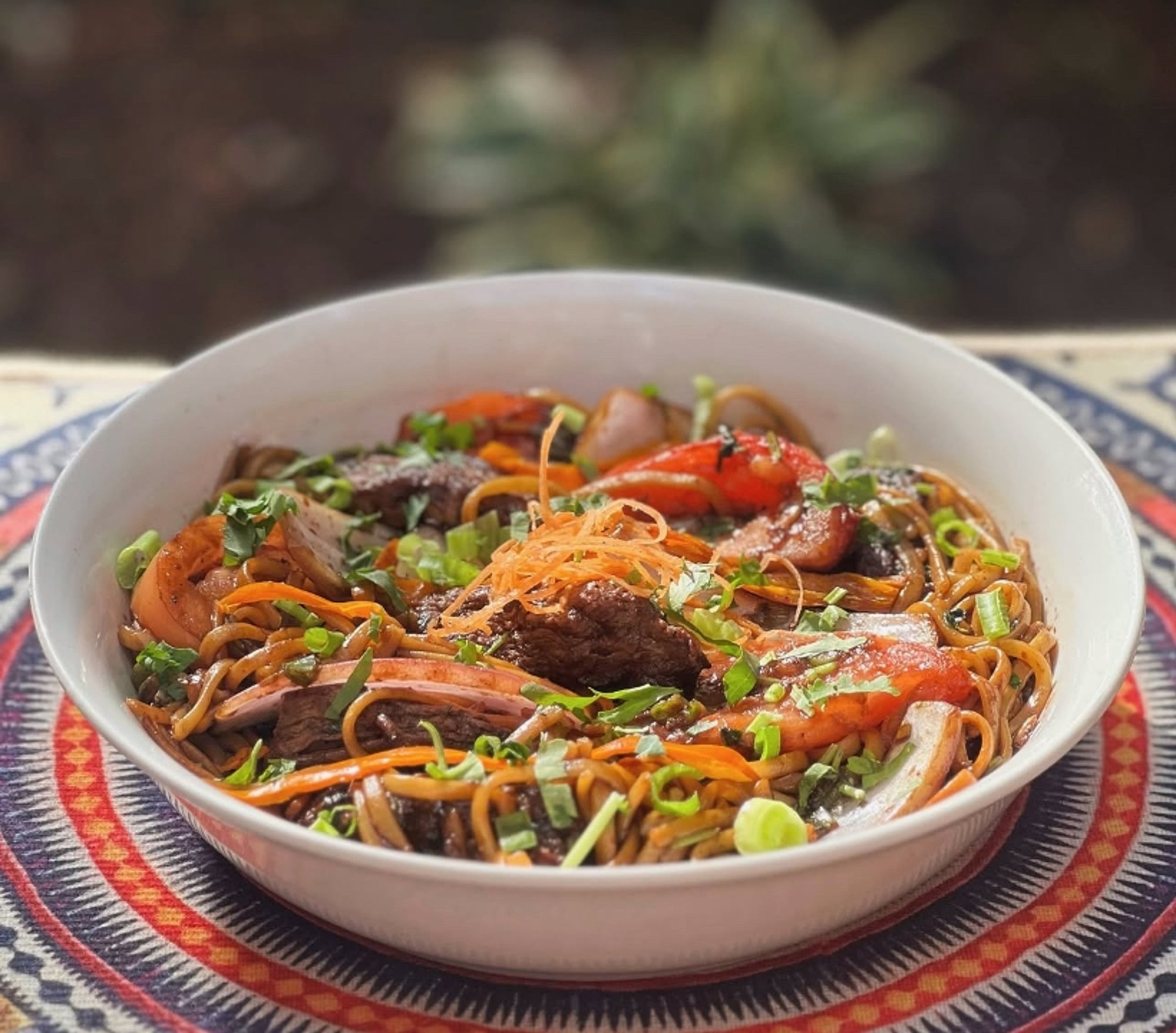 Tallarín Saltado