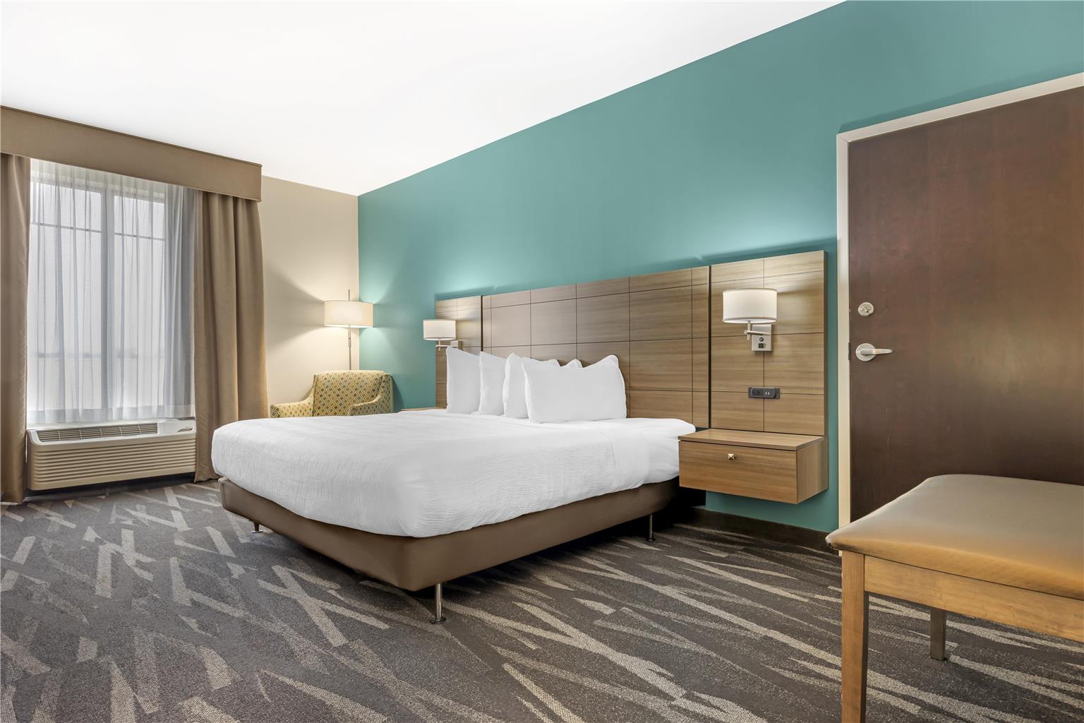 Best Western Plus Centralia Hotel & Suites Image