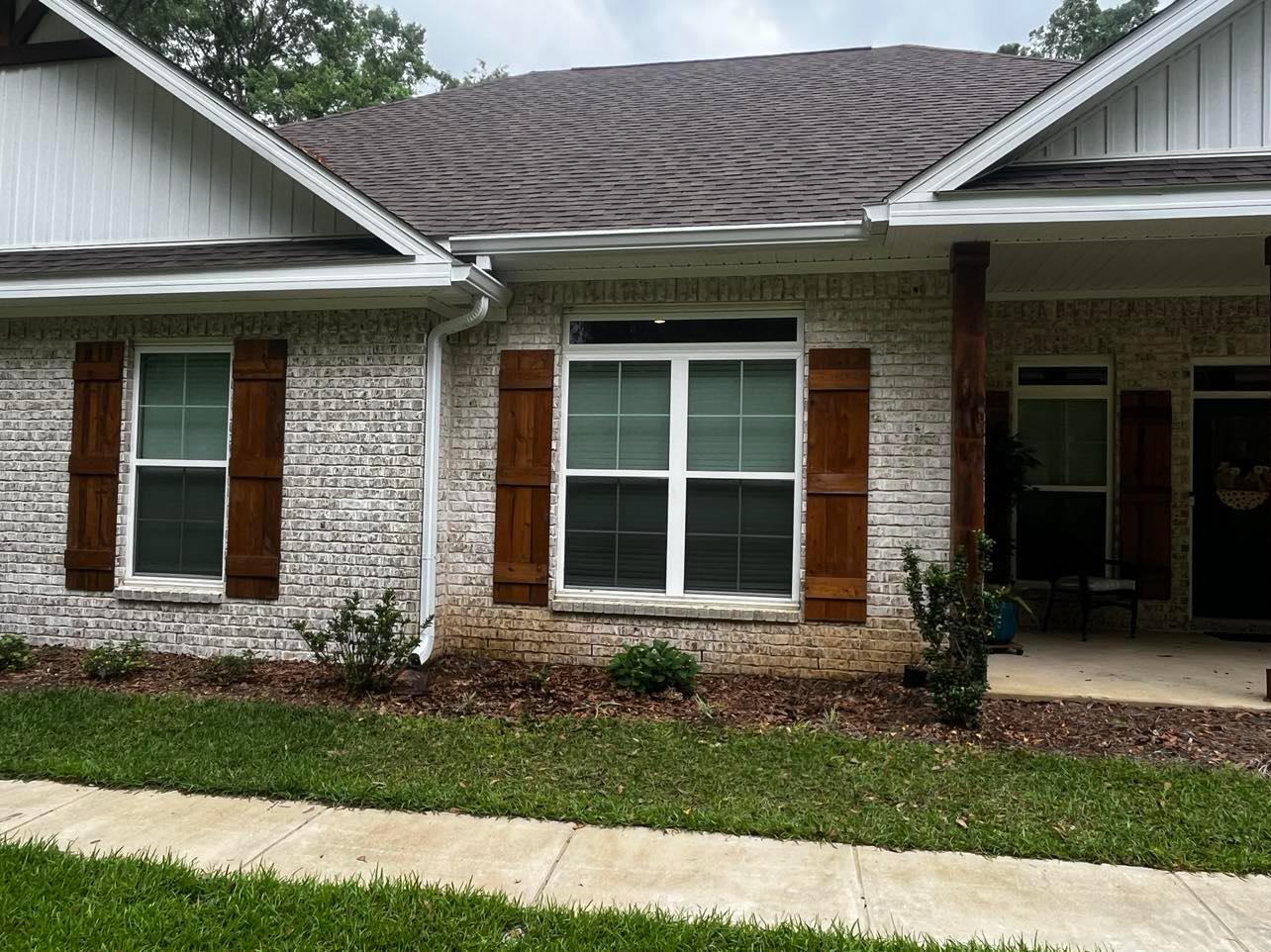 Southern Gutters LLC Image