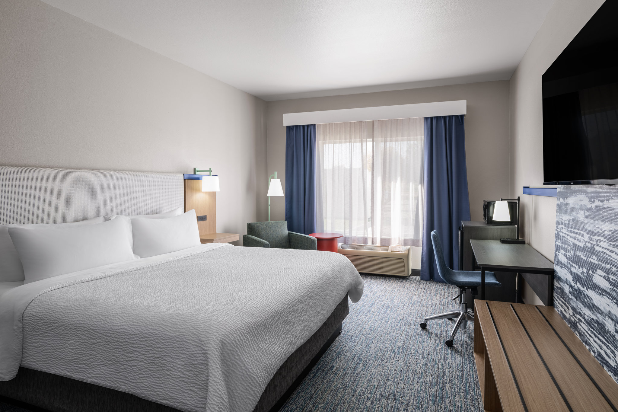 Garner Hotel Brookings by IHG Image