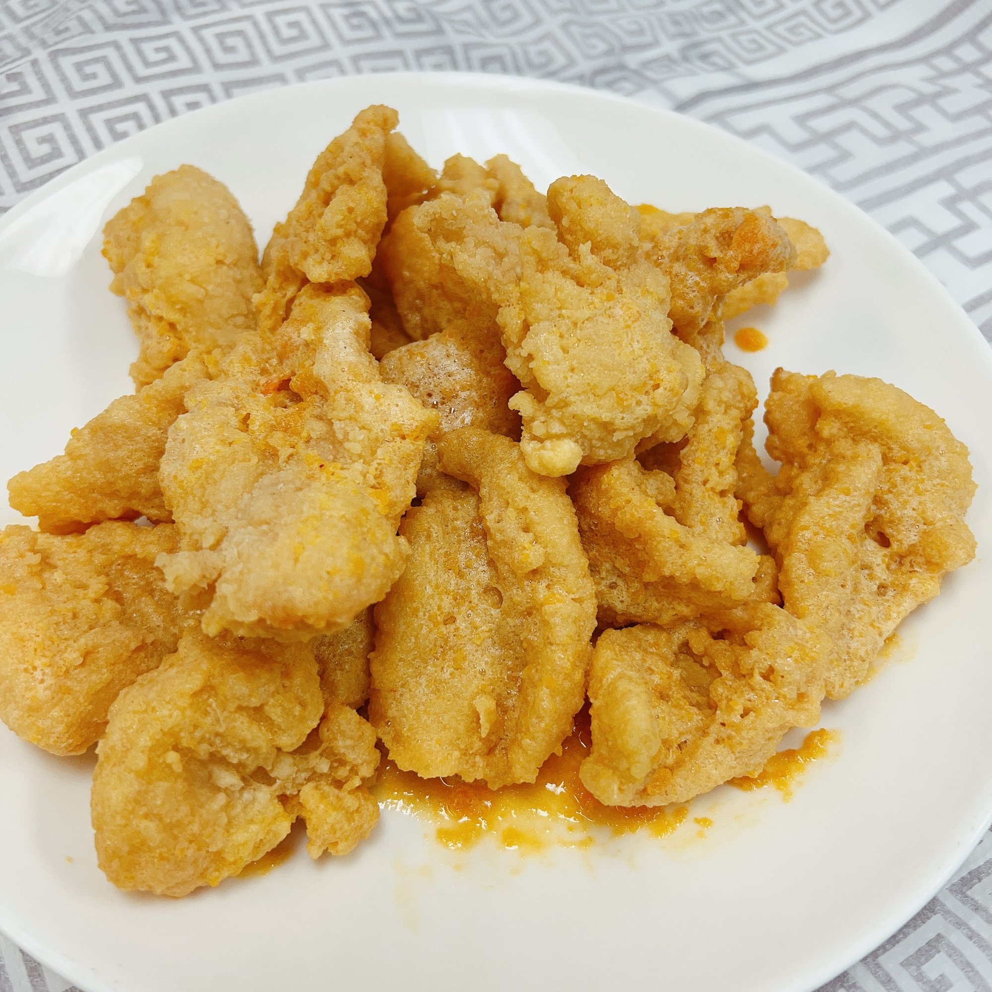 Fried Fish Fillet with Salted Egg Yolk 金沙鱼片