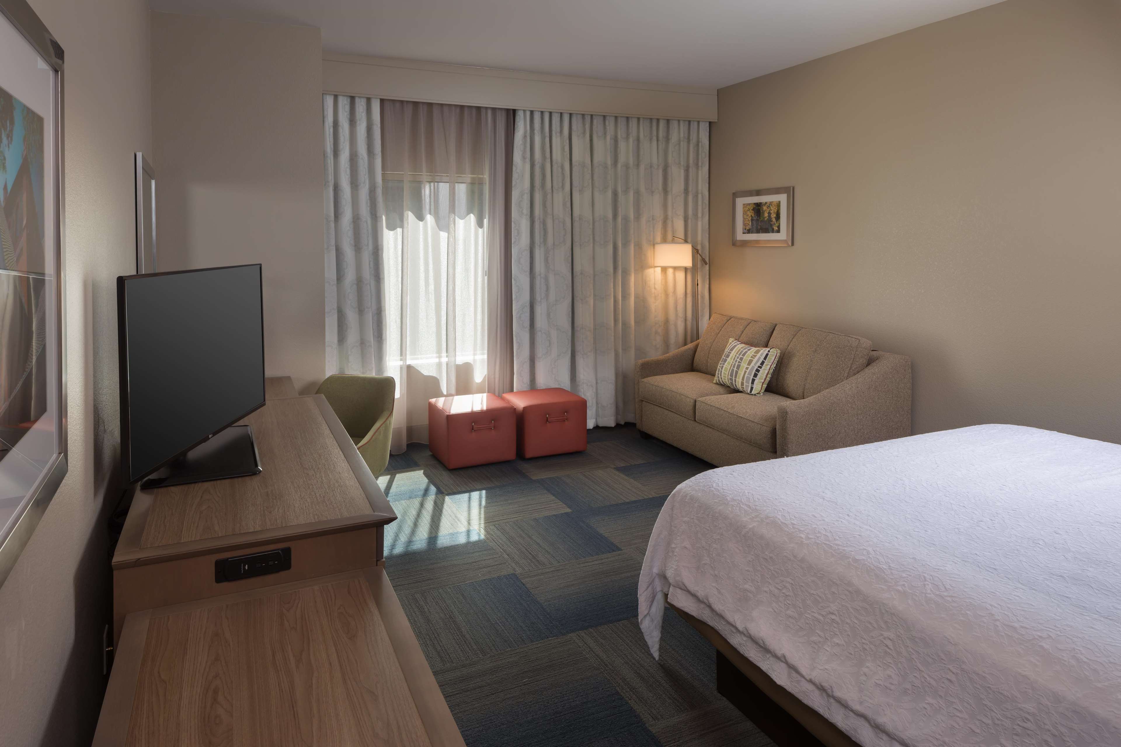 Hampton Inn & Suites Asheville Biltmore Village Photo