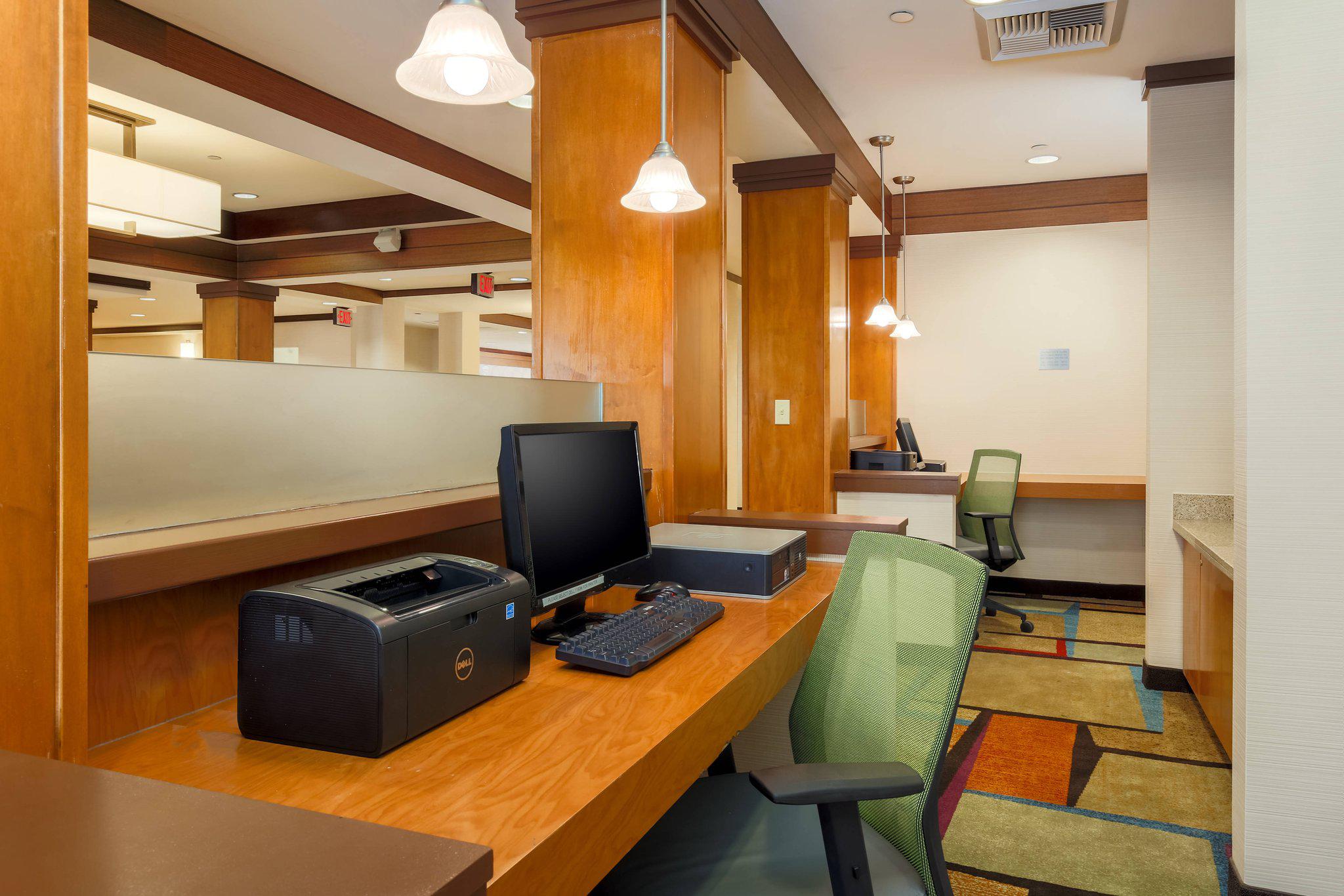 Fairfield Inn & Suites by Marriott Las Vegas South Photo