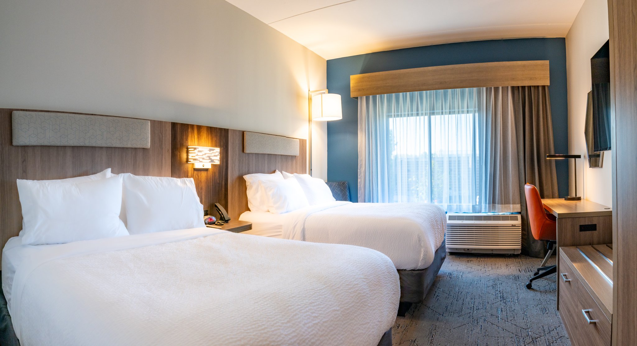 Holiday Inn Express & Suites Murfreesboro West by IHG Image