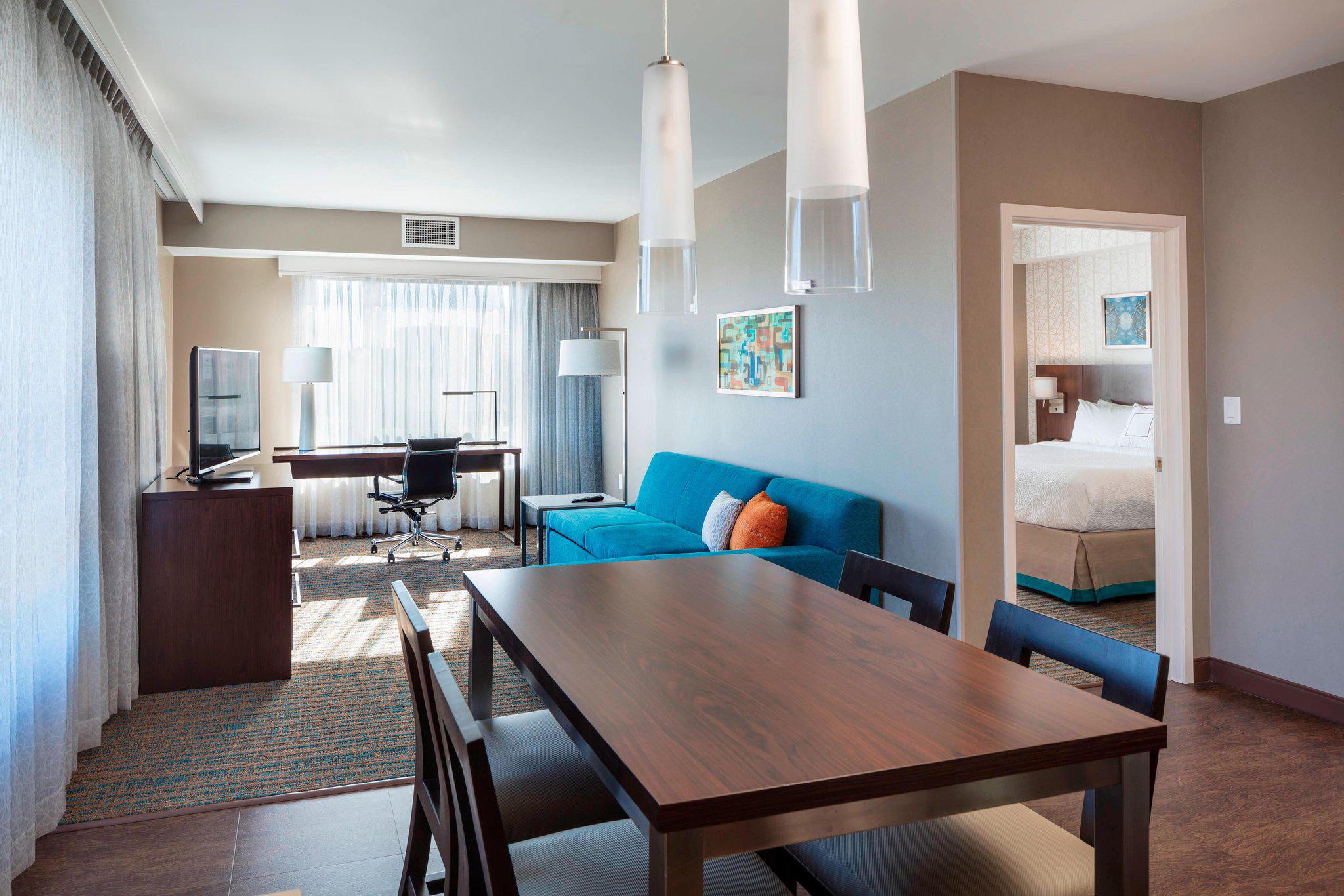 Residence Inn by Marriott Boston Burlington Photo