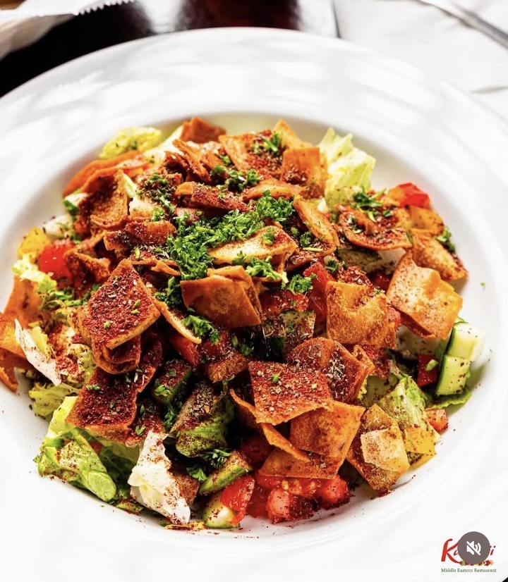 SM Fattoush Salad
