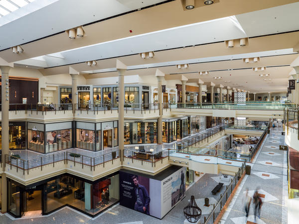 Tysons Galleria (101 stores) - shopping in McLean, Virginia VA 22102 -  MallsCenters