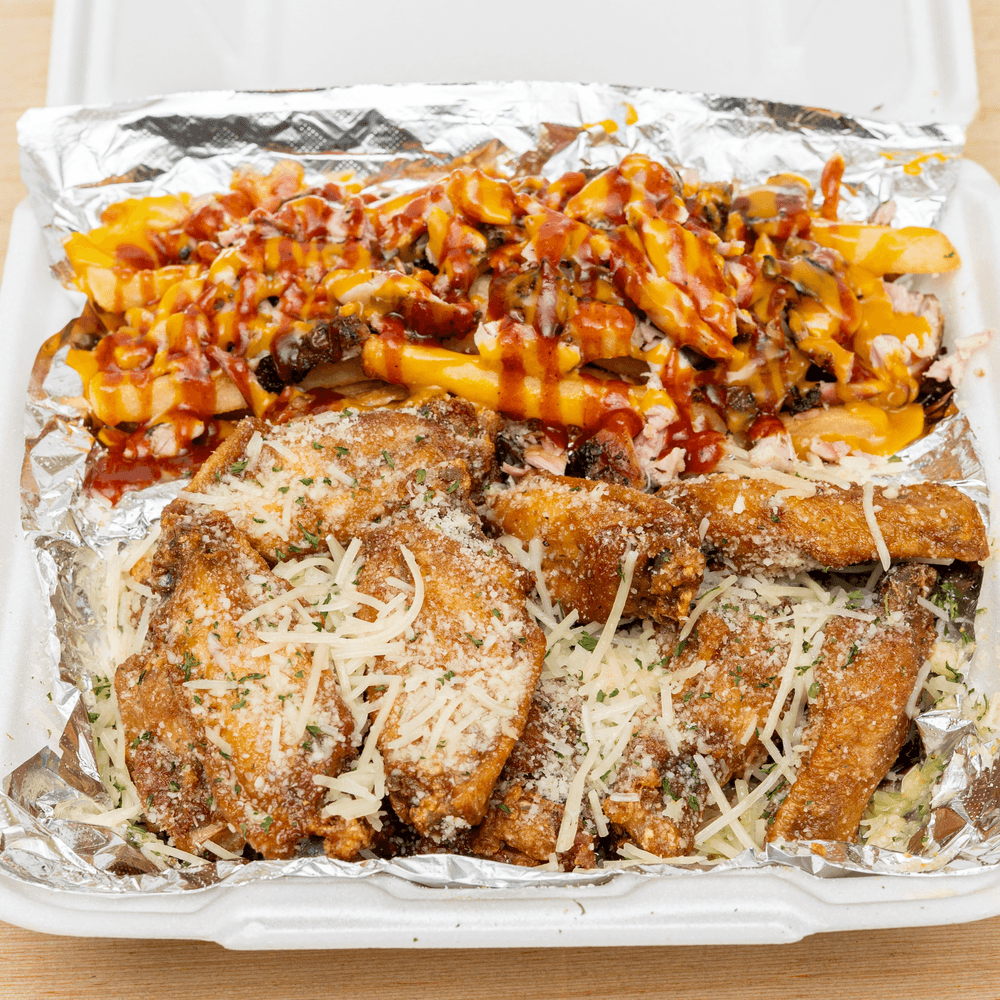 10 Pc Wings and Jerk Fries (combo)