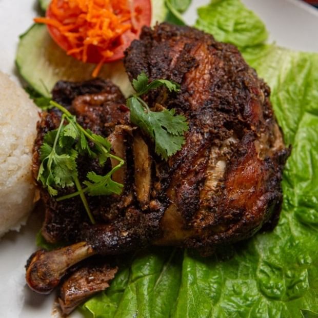 5 Spice Chicken with Onions (Ga Ngu Vi Huong)
