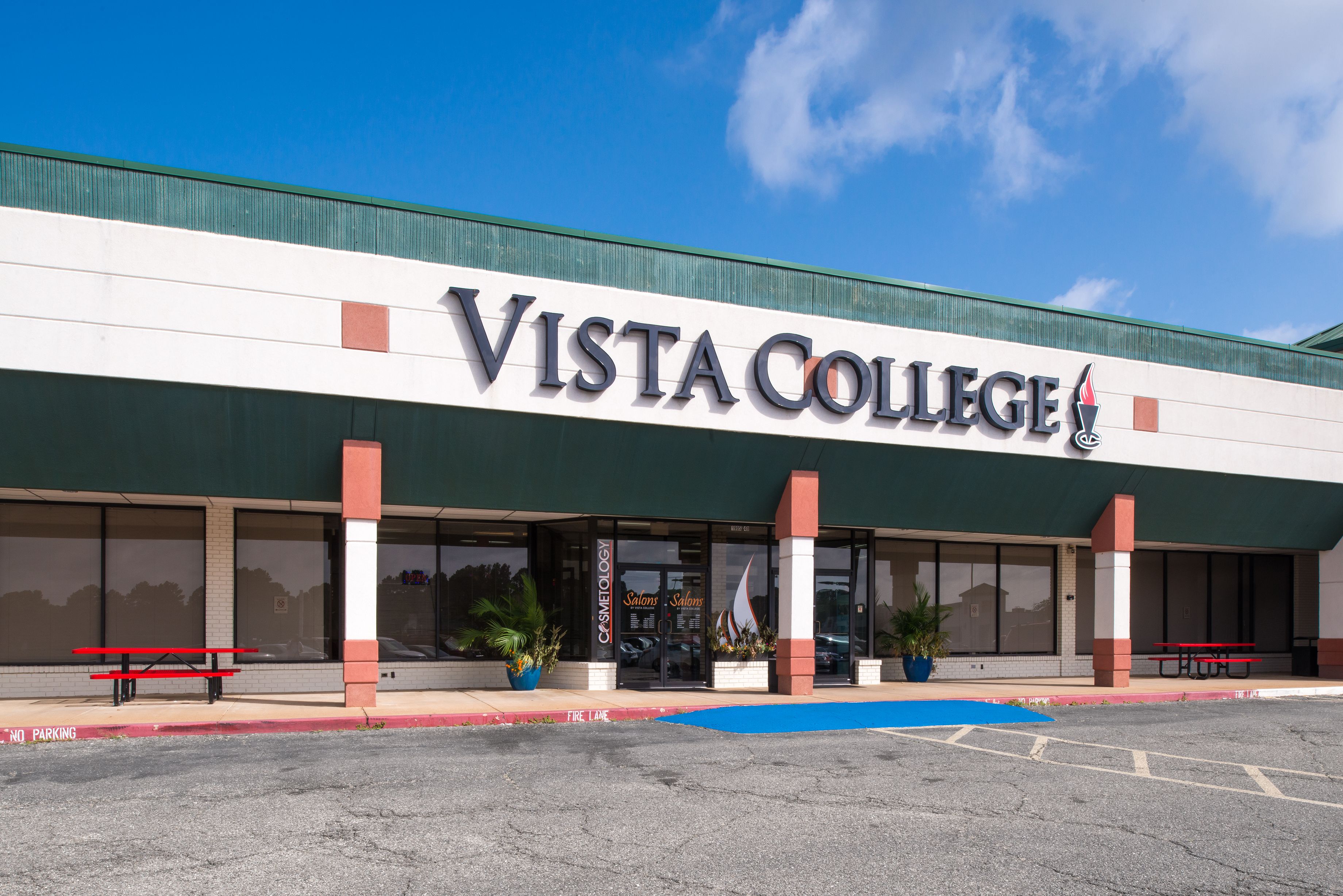 Vista College of Longview Photo