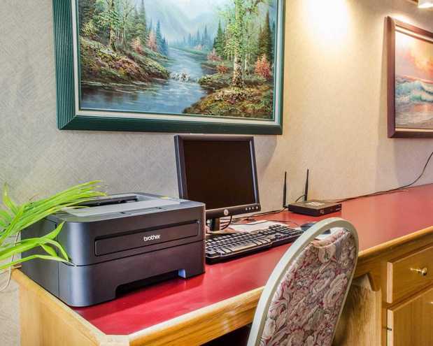 Images Econo Lodge