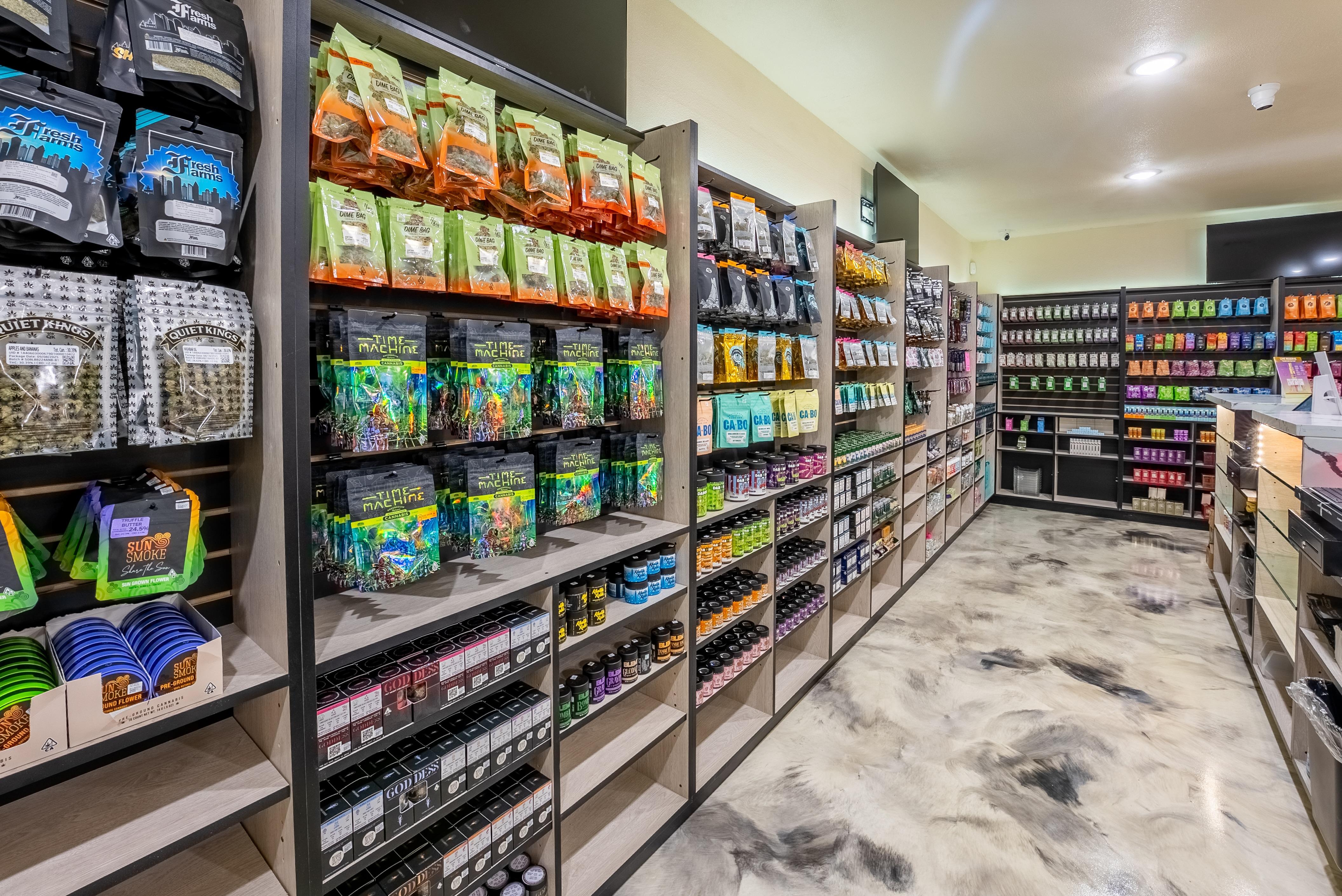 Goldn Bloom Hemet Image