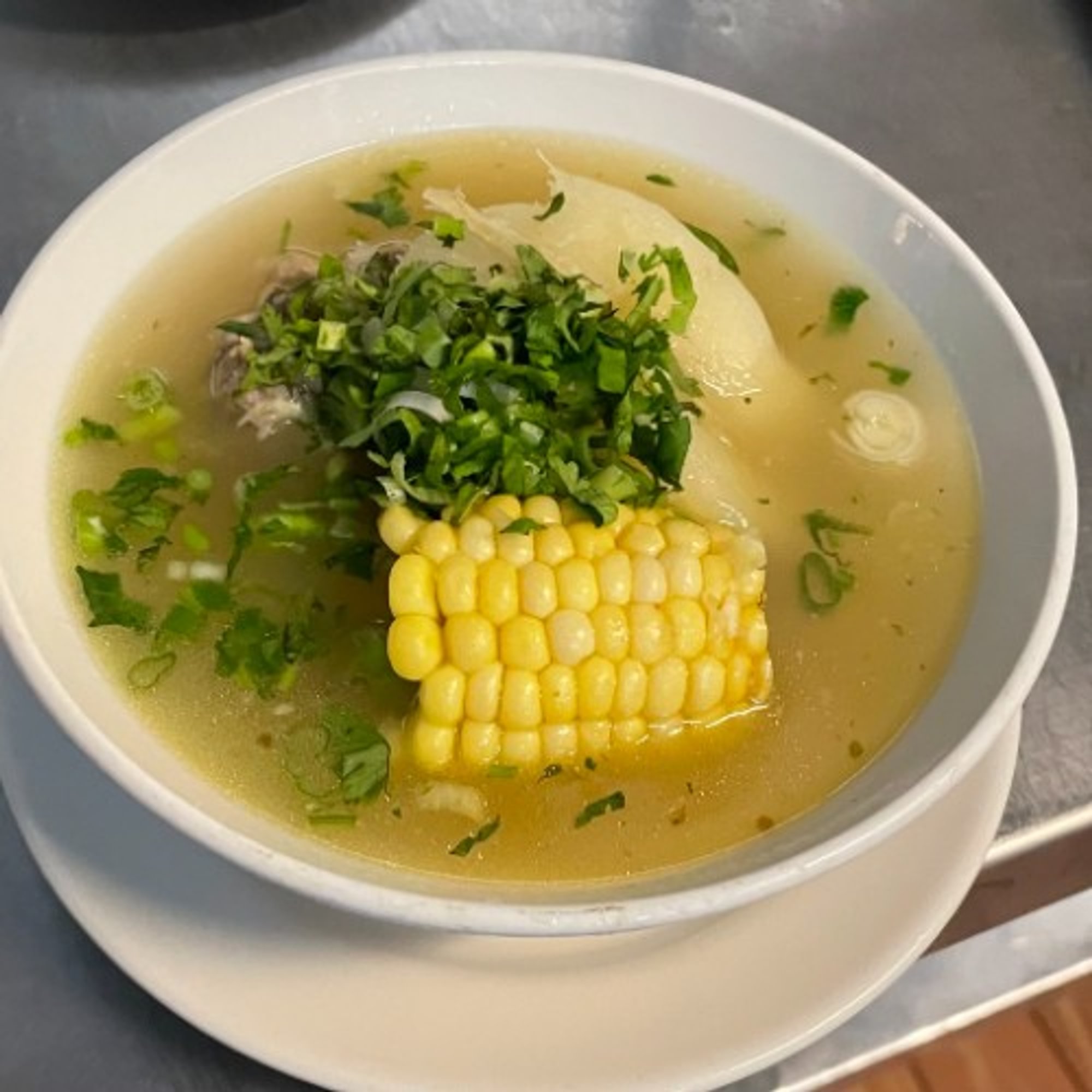 CALDO DE RES