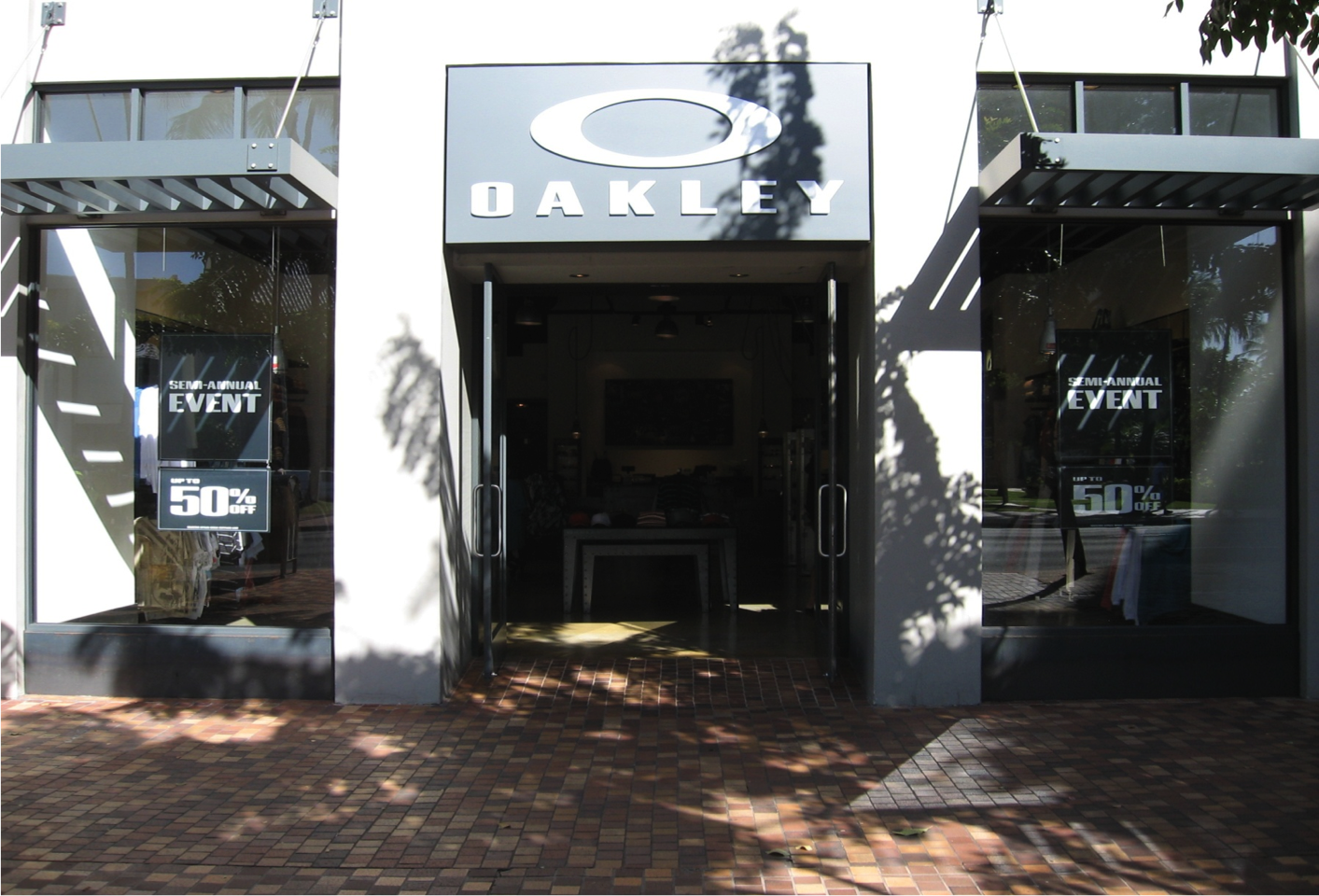 Oakley Store Photo