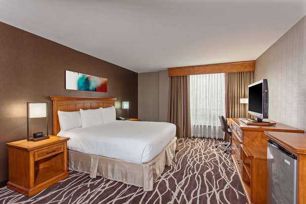 Images DoubleTree by Hilton Hotel San Bernardino