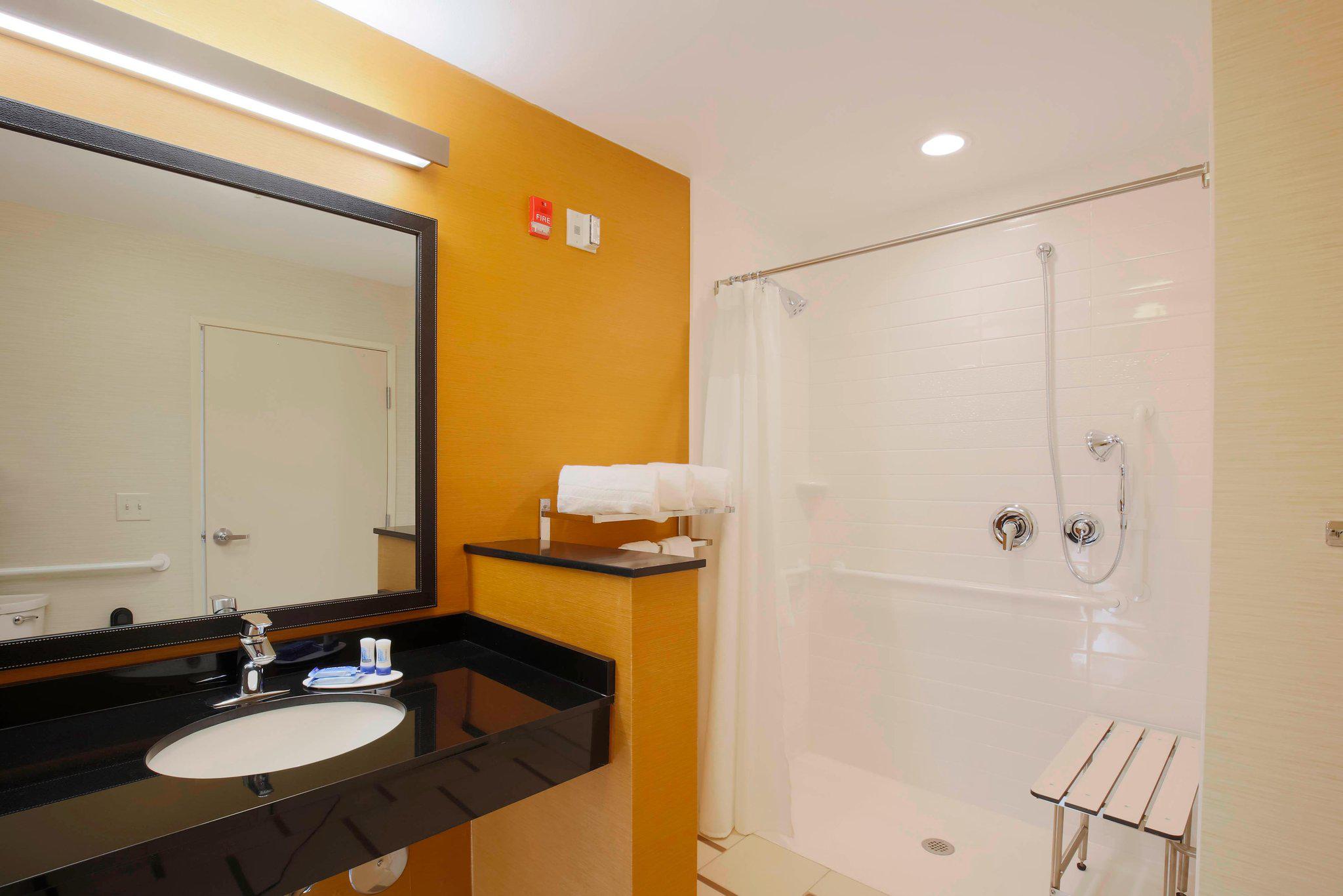 Fairfield Inn & Suites by Marriott El Paso Airport Photo