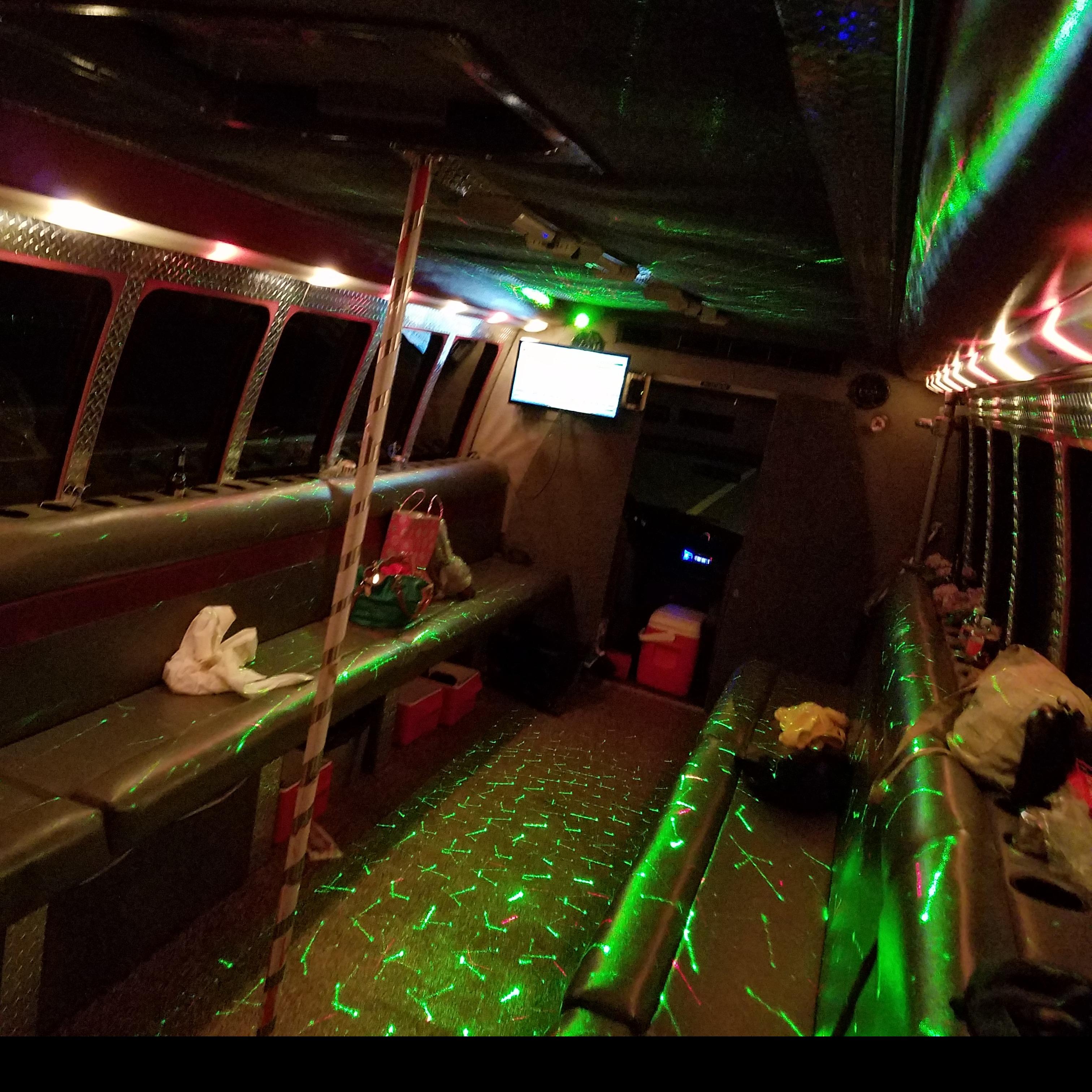 st cloud party bus Logo