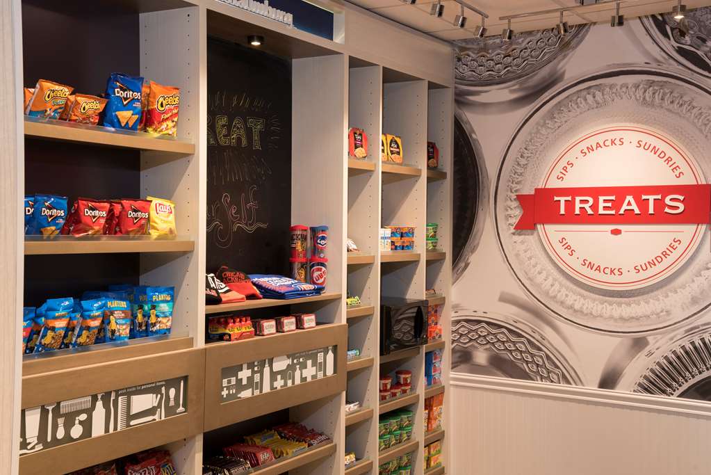 Hampton Inn & Suites Chicago Schaumburg Image