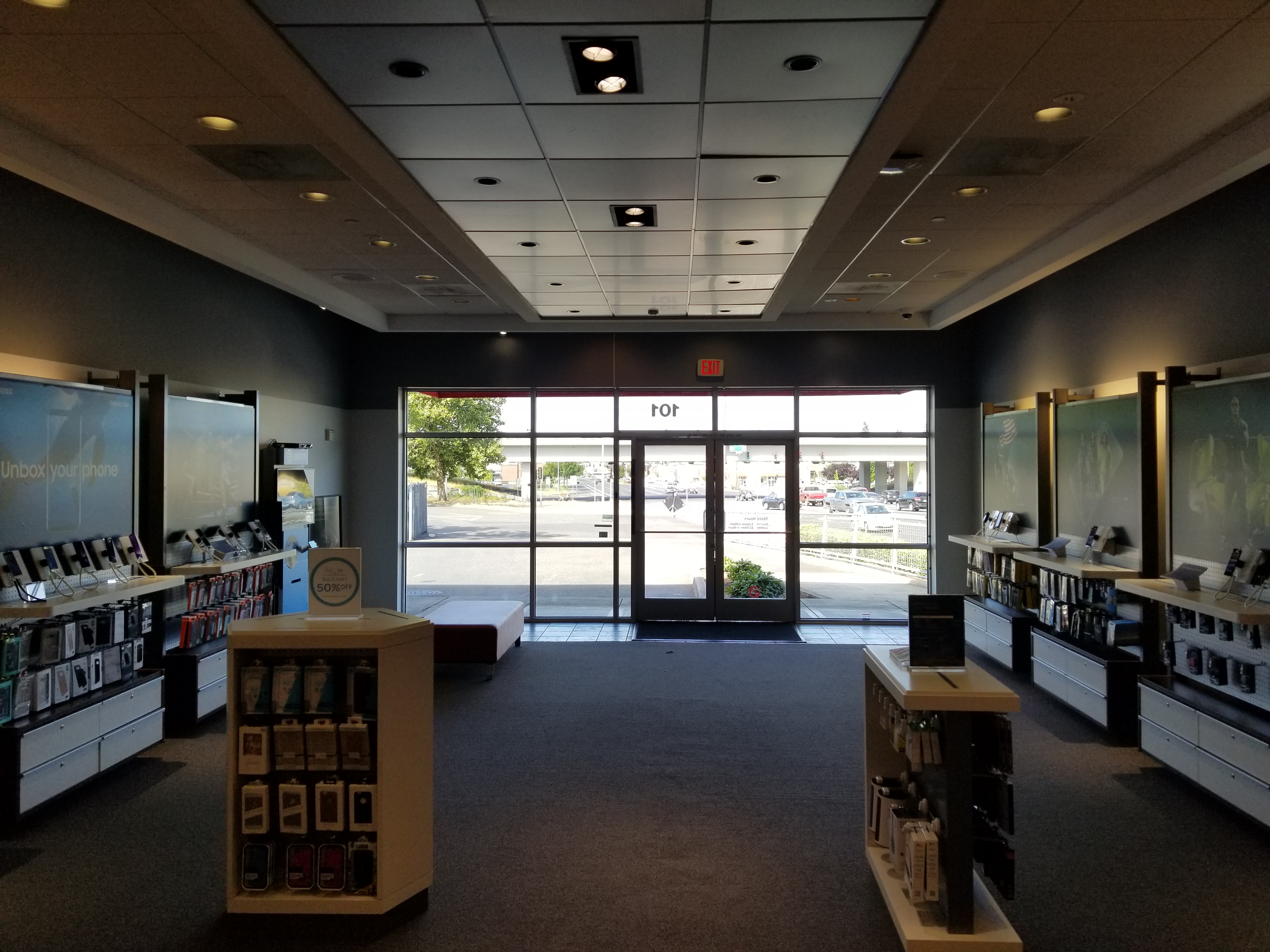 AT&T Store Photo