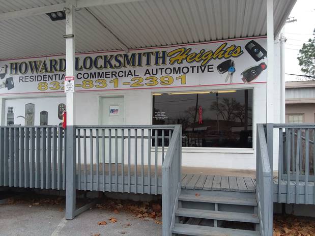 Images Howard Locksmith Heights