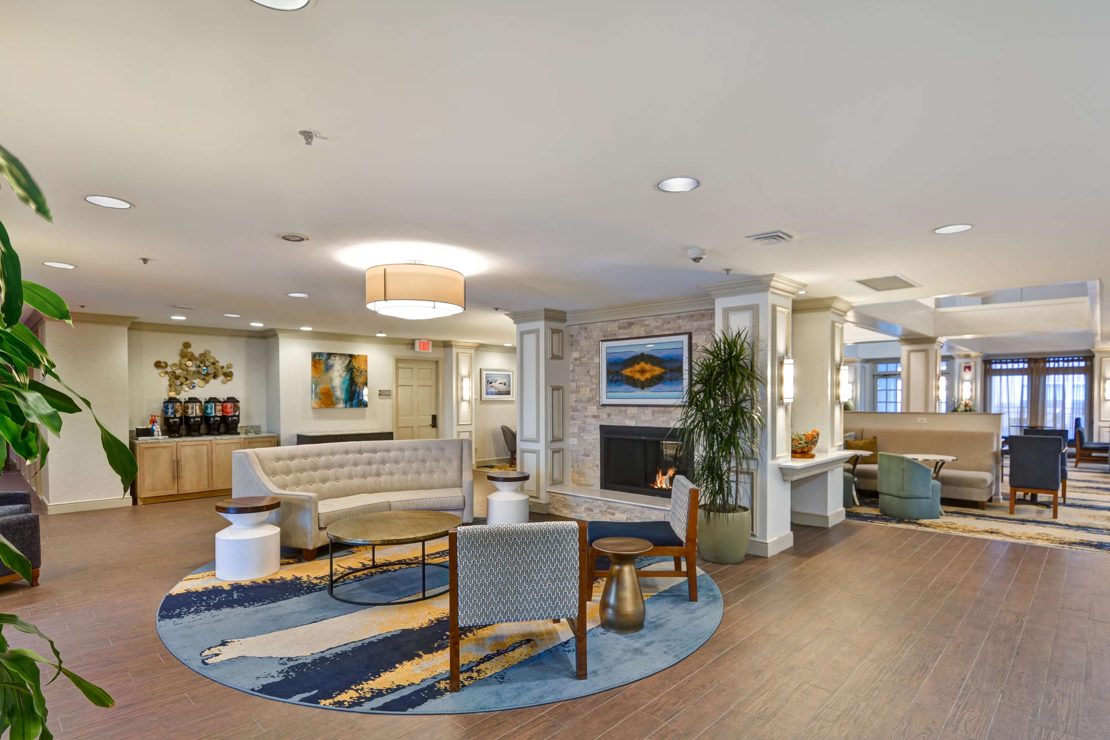 Homewood Suites by Hilton Hartford/Windsor Locks Photo