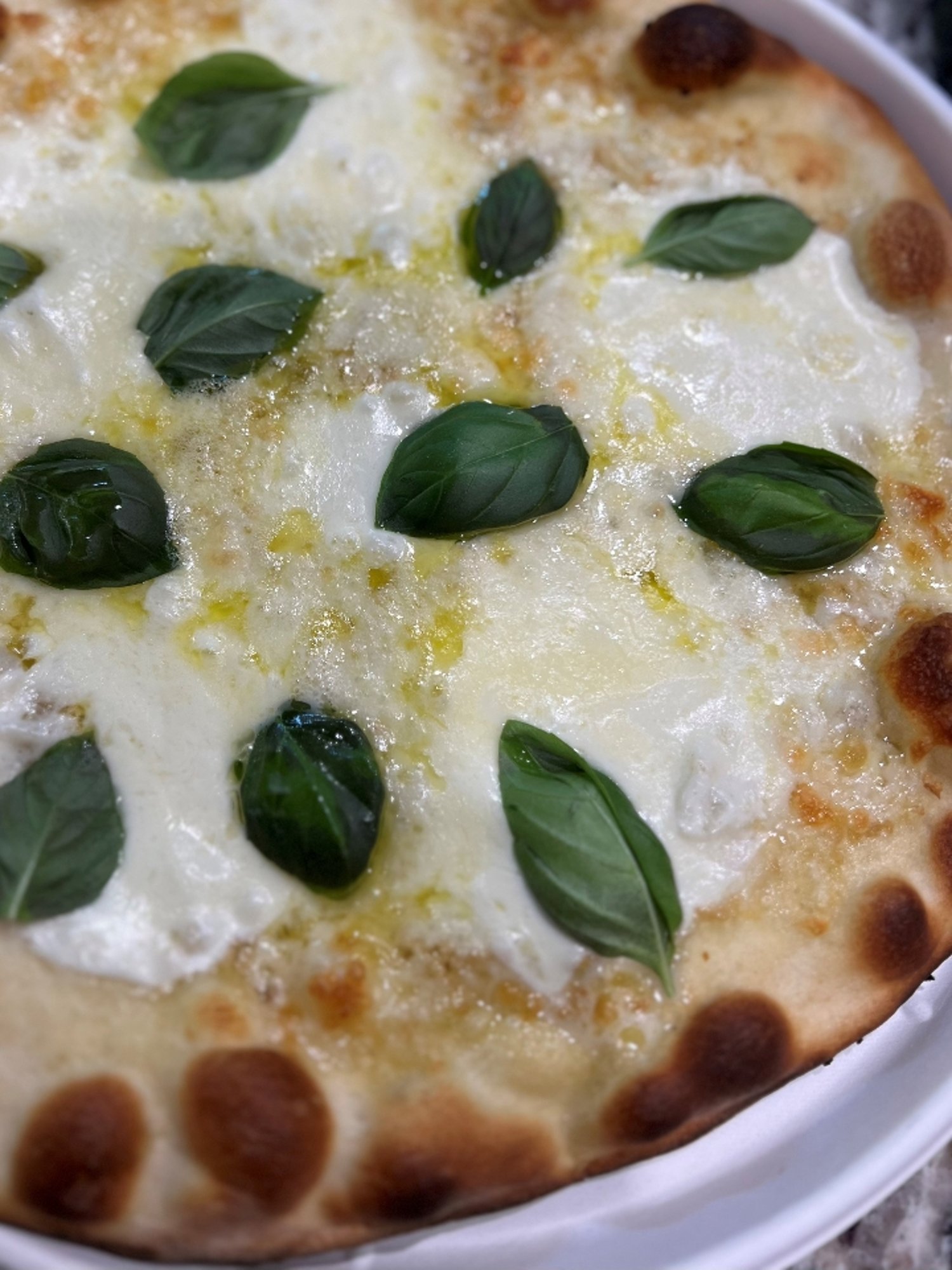 Pizza Bianca 14"