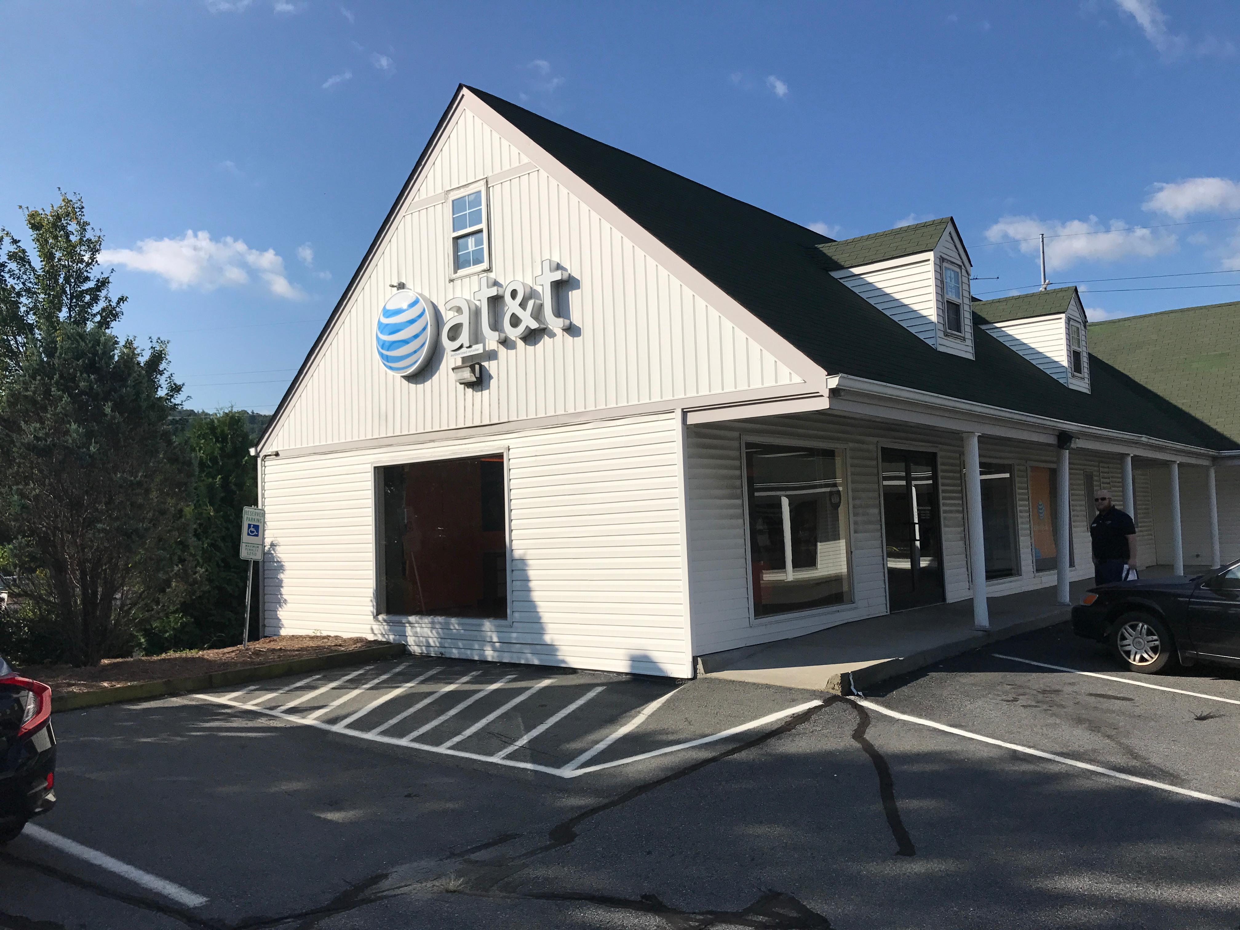 AT&T Store Photo