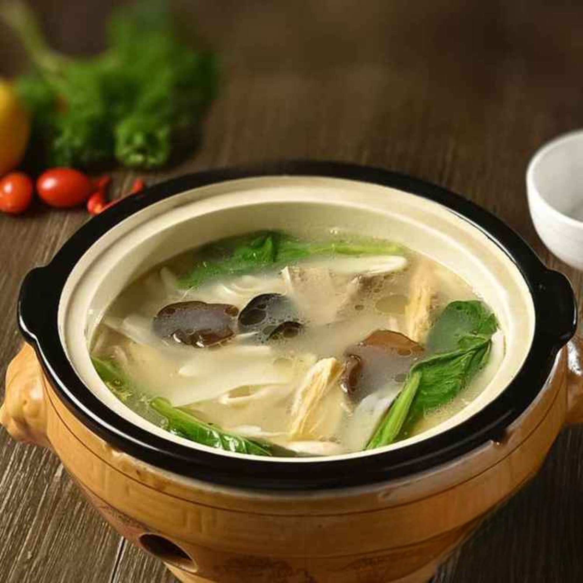 SP9. 素菜豆腐湯 (小) /Tofu w. Mixed Vegetable Soup