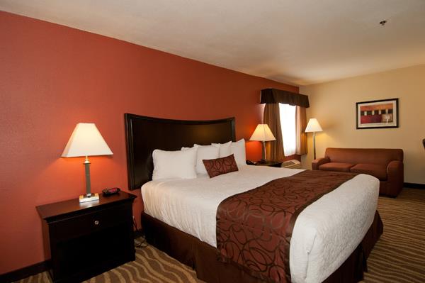 Best Western Plus Corning Inn Image