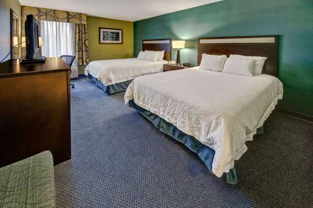 Images Hampton Inn Greensburg