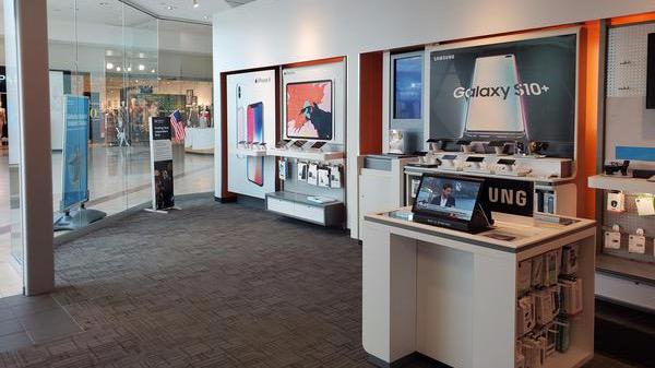 AT&T Store Photo